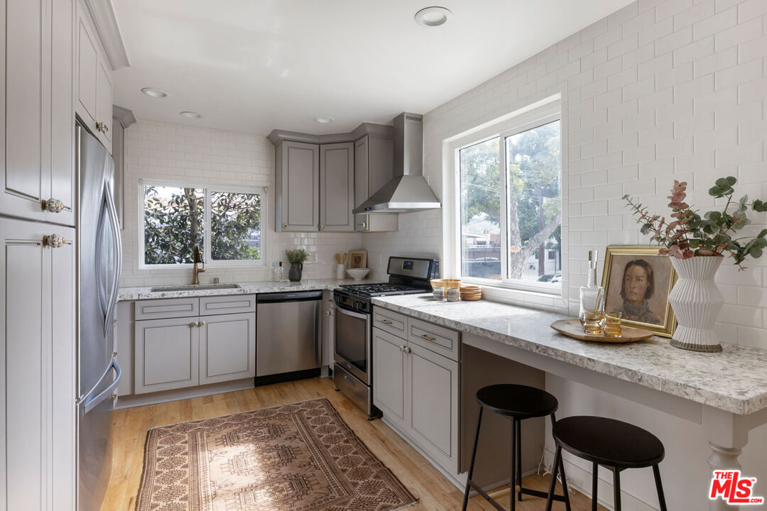 Los Angeles, California, 90031, United States, 5 Bedrooms Bedrooms, ,Residential,For Sale,2000759