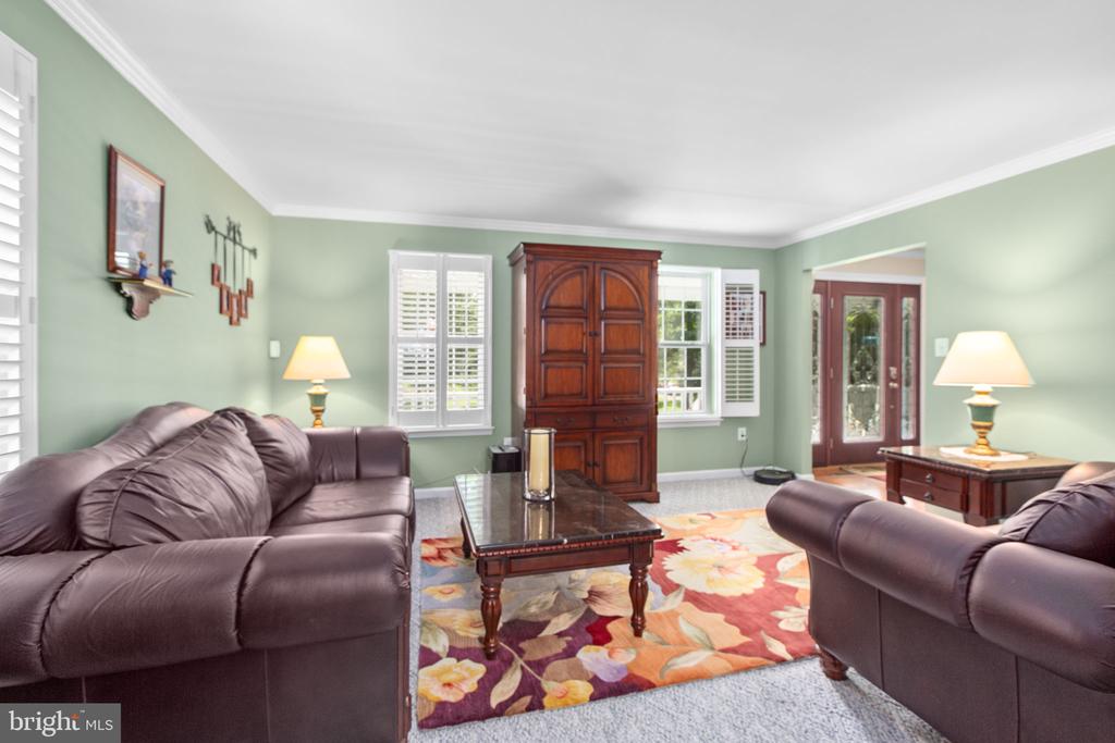 Fredericksburg, Virginia, 22406, United States, 4 Bedrooms Bedrooms, ,3 BathroomsBathrooms,Residential,For Sale,1914060