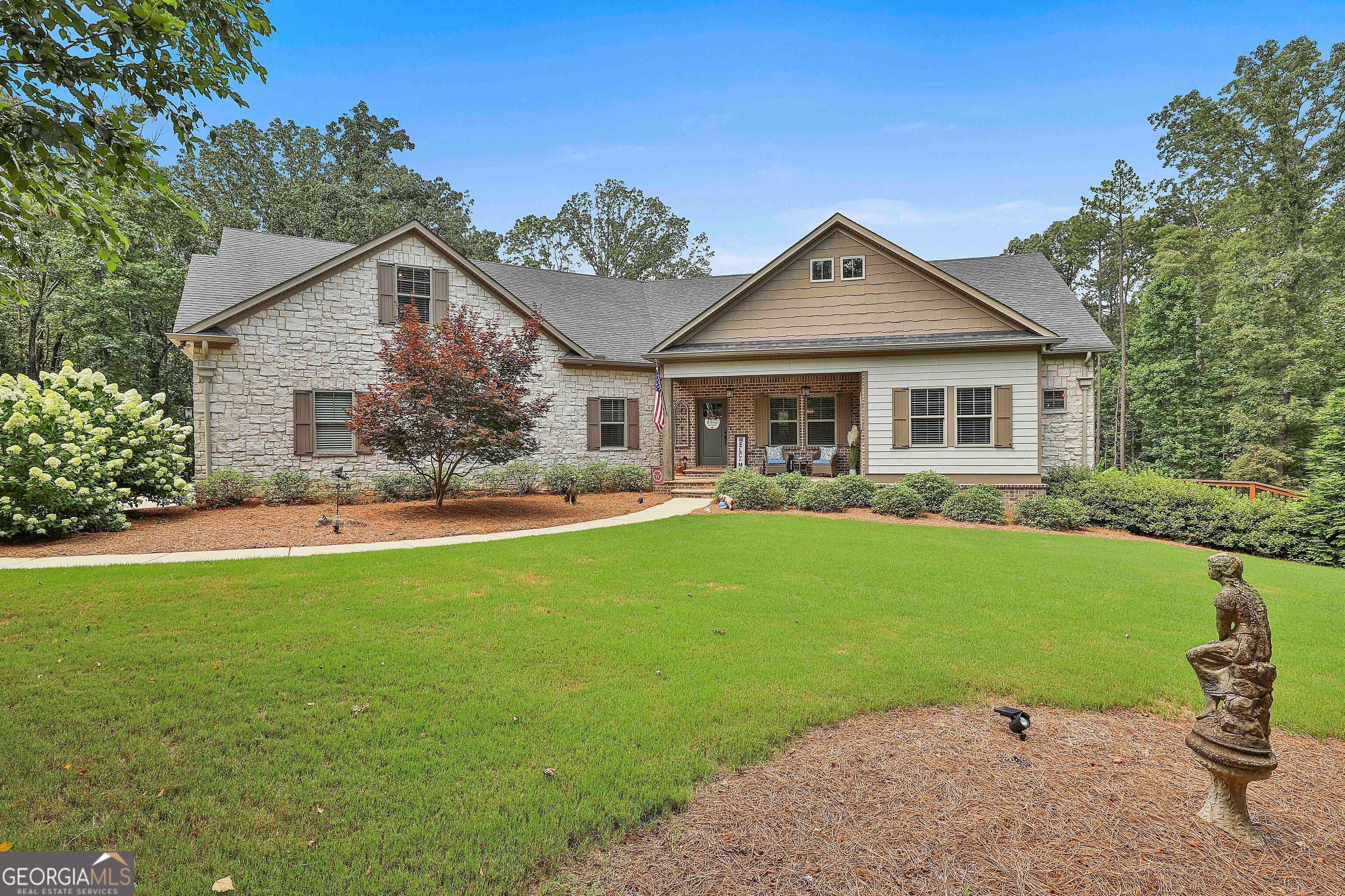 Dallas, Georgia, 30157, United States, 6 Bedrooms Bedrooms, ,6 BathroomsBathrooms,Residential,For Sale,1885039