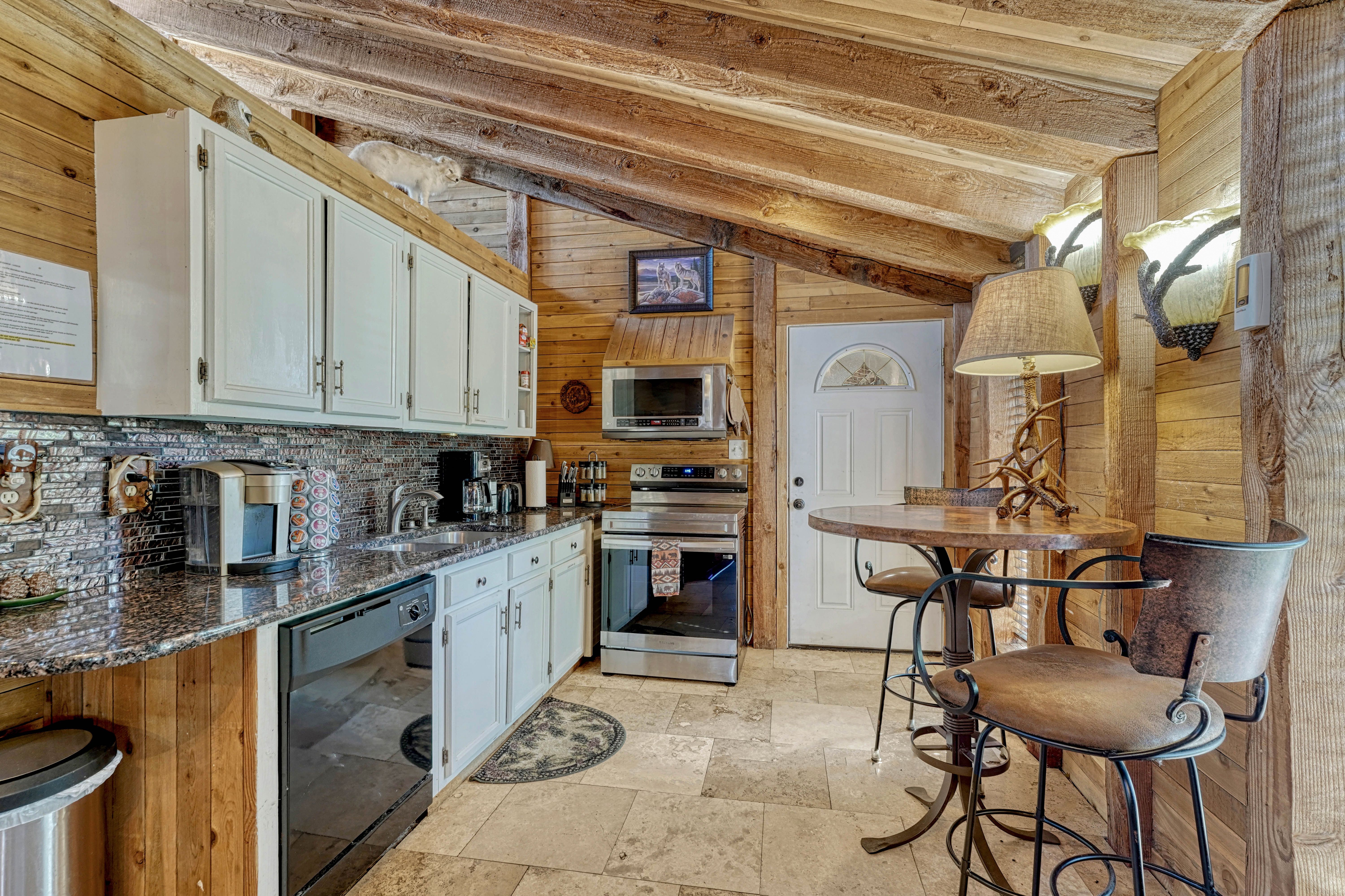  Historic Pine Run Ranch in Black Forest on rare 60 acres - 物件實景