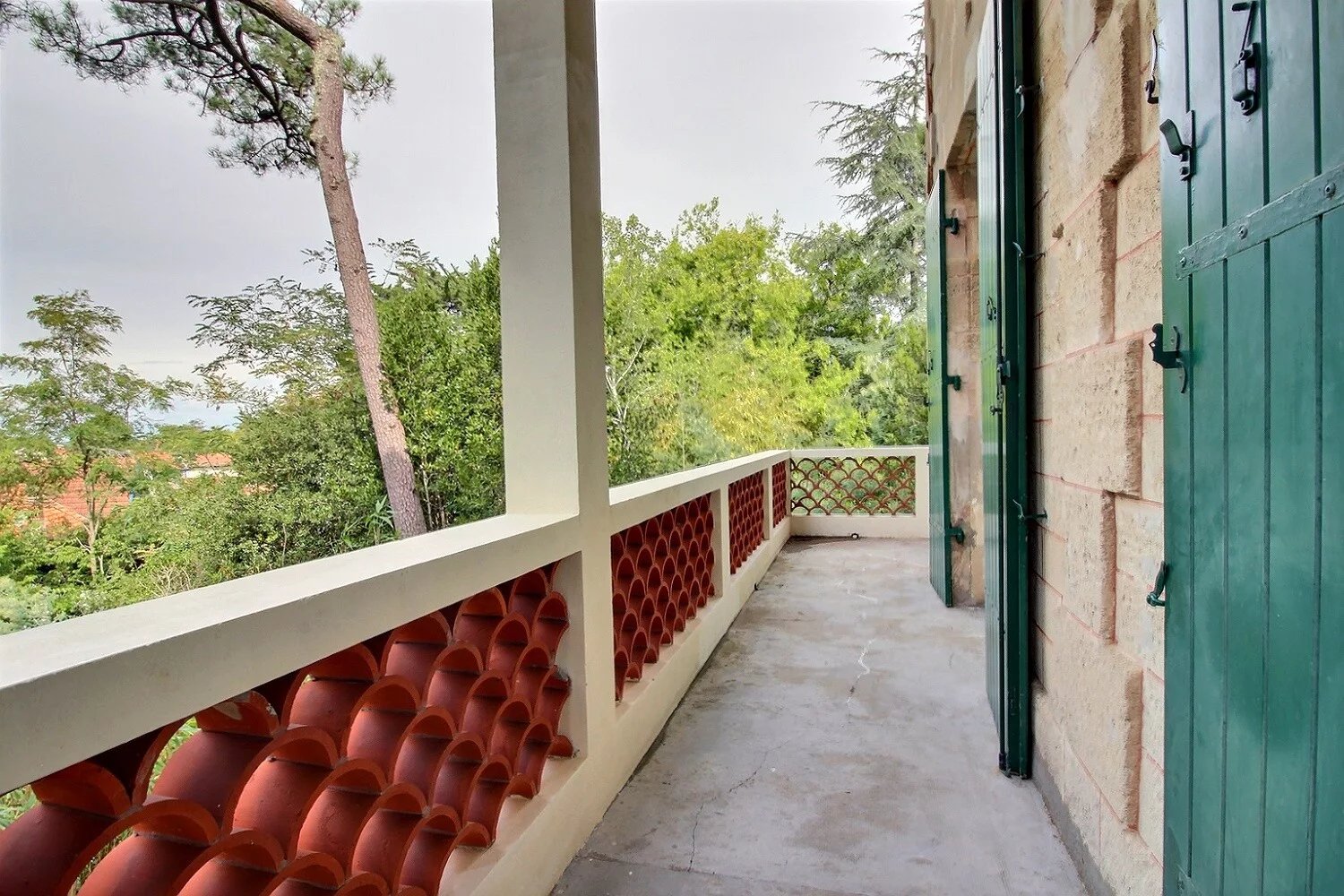 Arcachon, New Aquitaine, 33120, FR, 9 Bedrooms Bedrooms, ,7 BathroomsBathrooms,Residential,For Sale,1995828