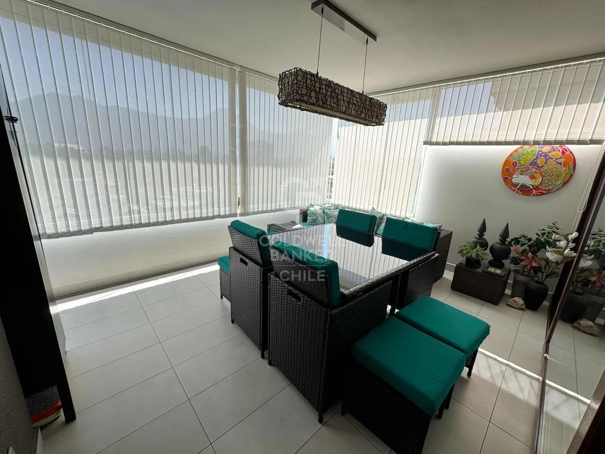 Vitacura, Chile, 3 Bedrooms Bedrooms, ,4 BathroomsBathrooms,Residential,For Sale,1827664