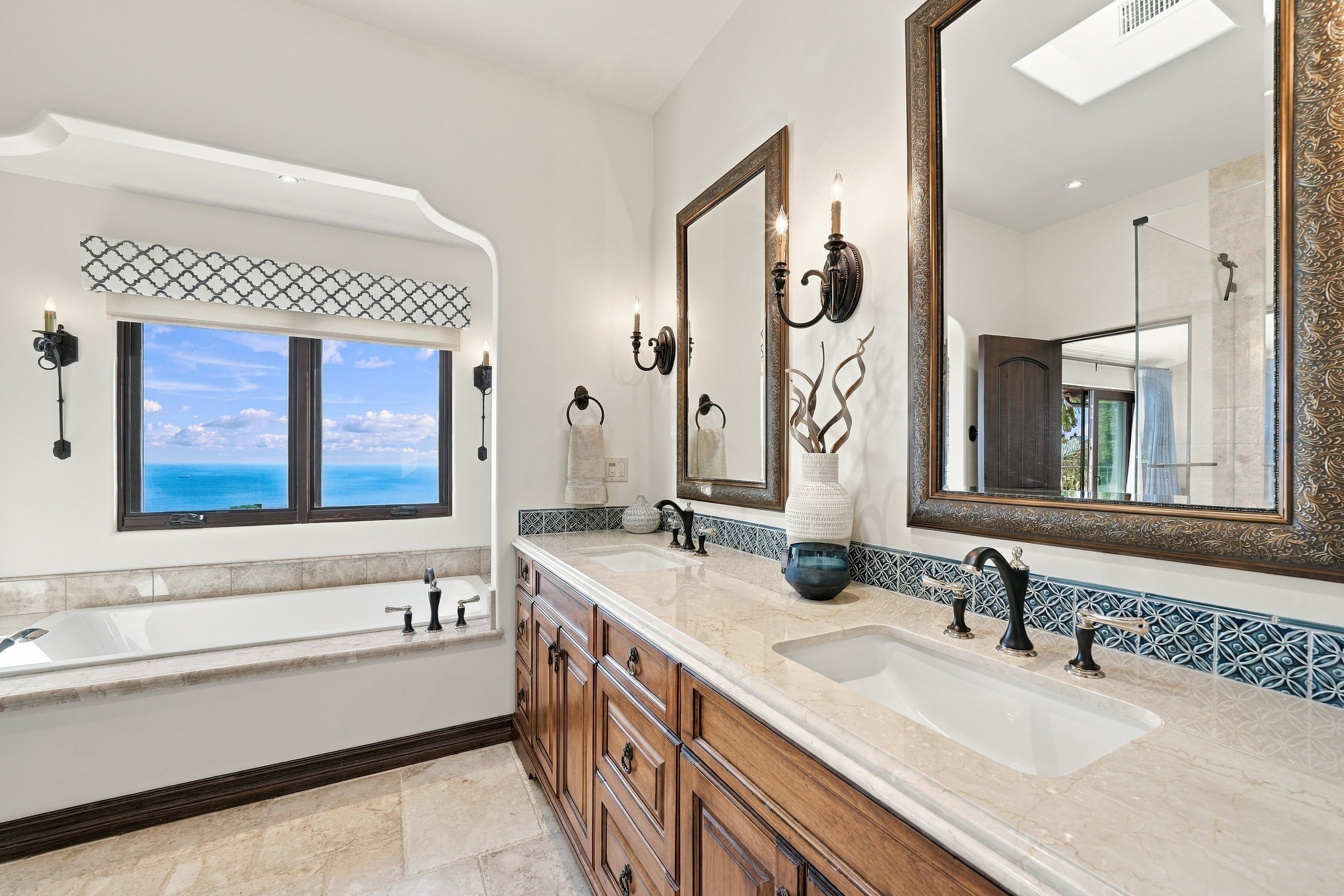 42 Oceanaire Drive, Rancho Palos Verdes, CA 90275 - 物件實景