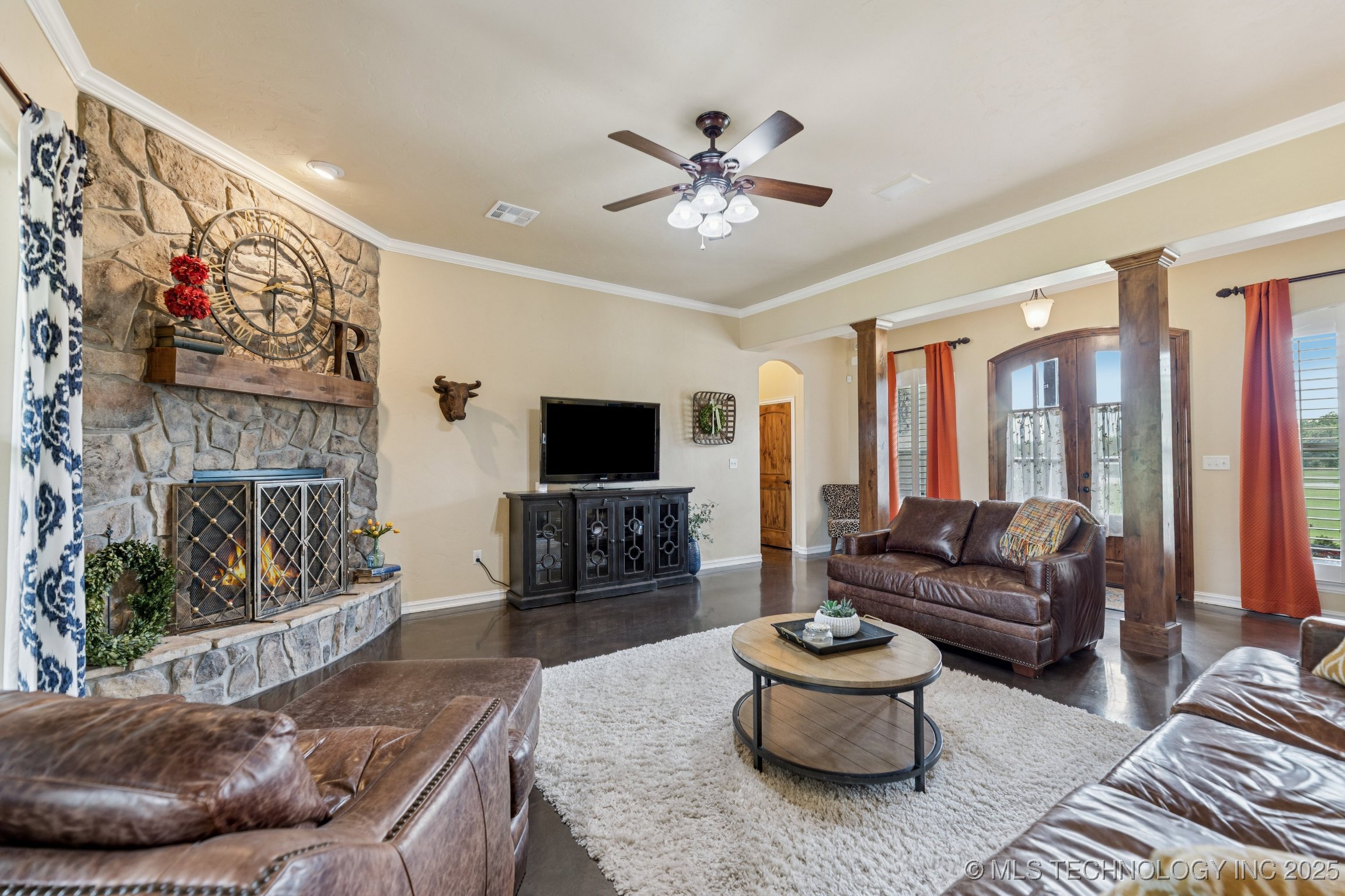 Sapulpa, Oklahoma, 74066, United States, 4 Bedrooms Bedrooms, ,4 BathroomsBathrooms,Residential,For Sale,1940003