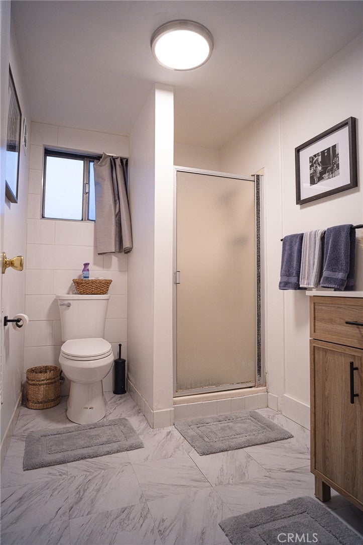 Los Angeles, California, 90065, United States, 3 Bedrooms Bedrooms, ,1 BathroomBathrooms,Residential,For Sale,1927819