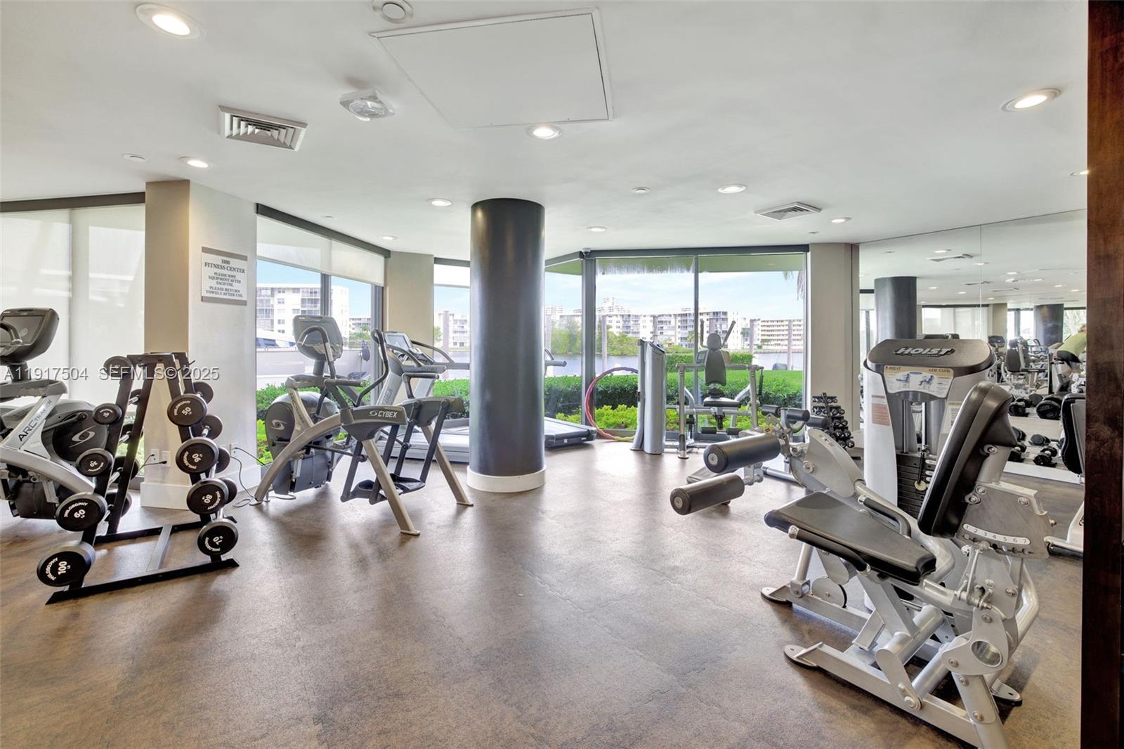 Aventura, Florida, 33160, United States, 3 Bedrooms Bedrooms, ,3 BathroomsBathrooms,Residential,For Sale,1997076