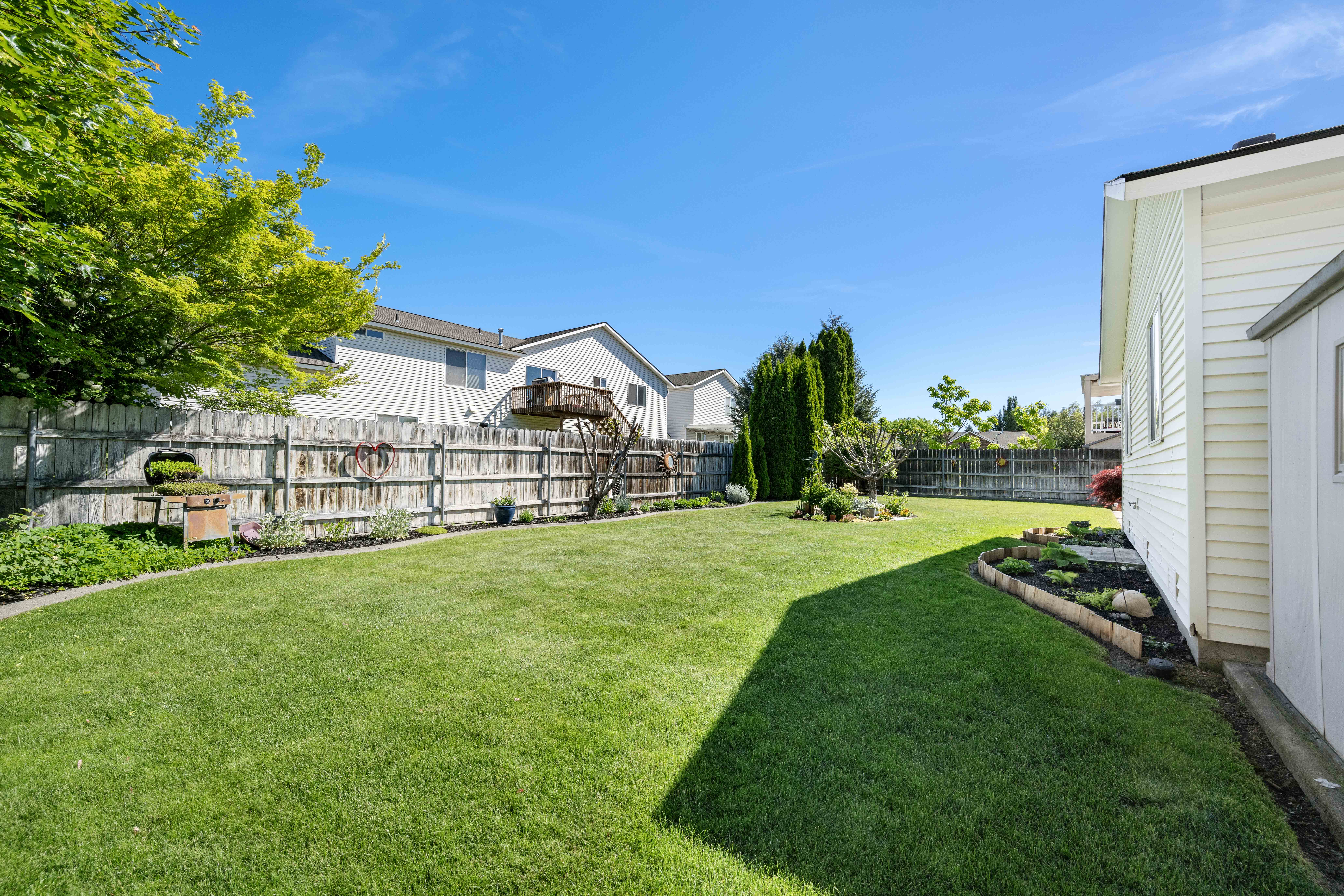  Gorgeous 1-Story with Outdoor Oasis - 物件實景