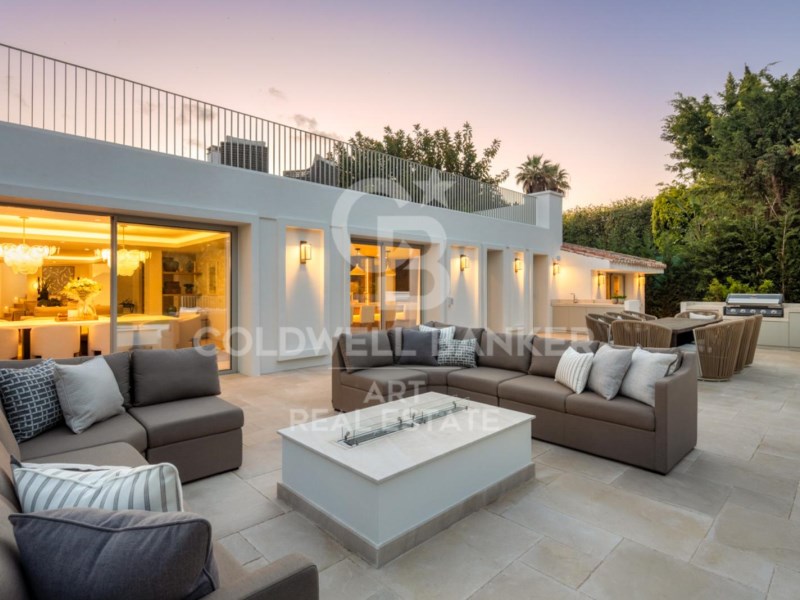 Marbella, Andalusia, ES, 6 Bedrooms Bedrooms, ,6 BathroomsBathrooms,Residential,For Sale,1882759