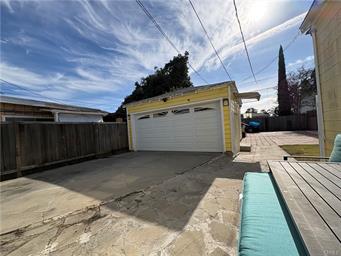 Lynwood, California, 90262, United States, 3 Bedrooms Bedrooms, ,1 BathroomBathrooms,Residential,For Sale,2013813