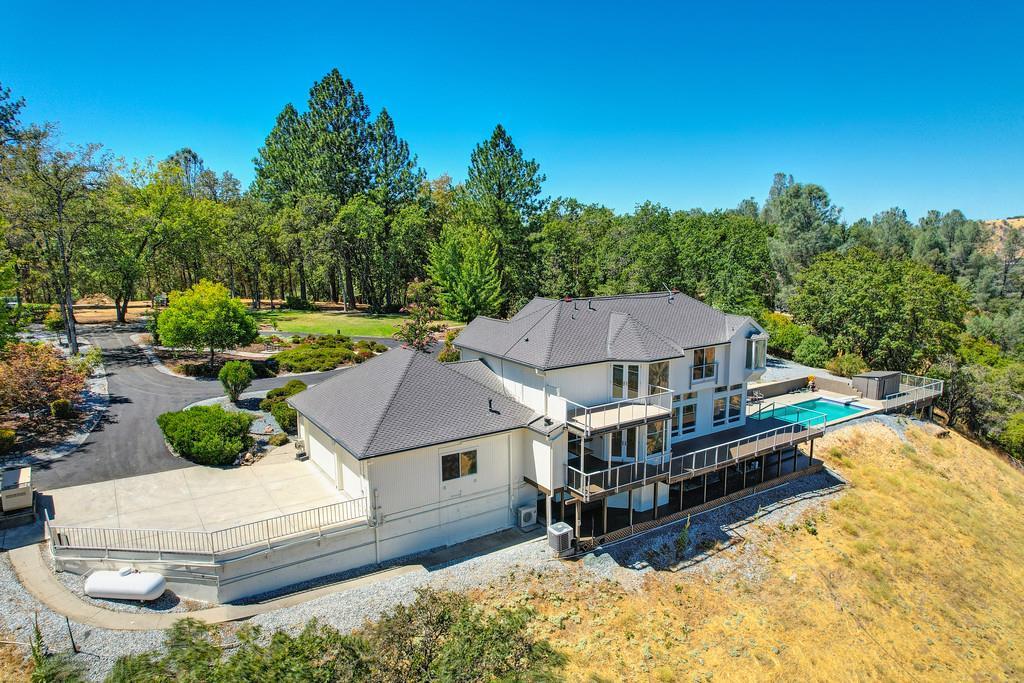 Placerville, California, 95667, United States, 4 Bedrooms Bedrooms, ,5 BathroomsBathrooms,Residential,For Sale,1982324