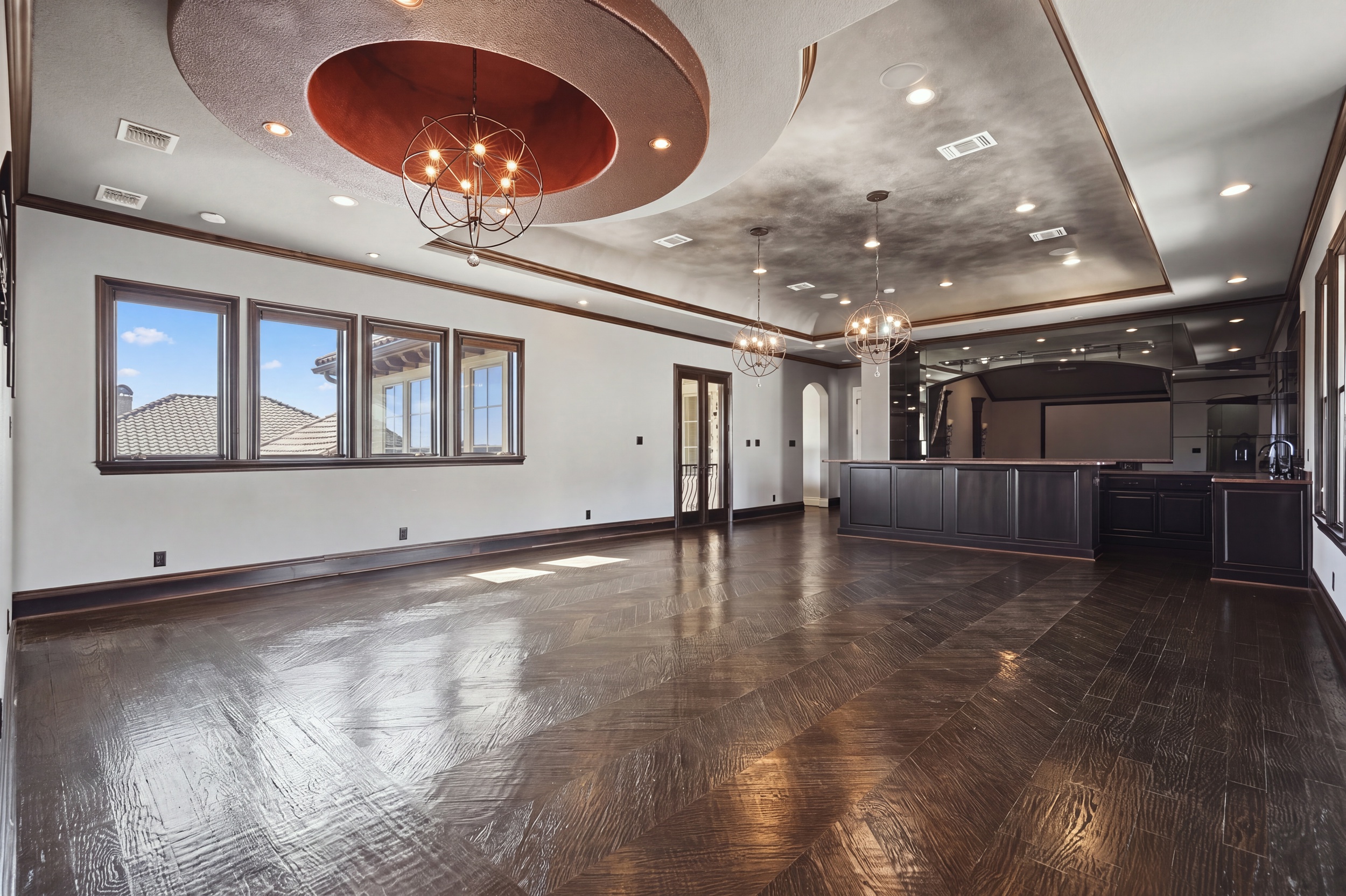  6/6.2/7 Car Garage in Guard-gated Gold Course Community - 物件實景