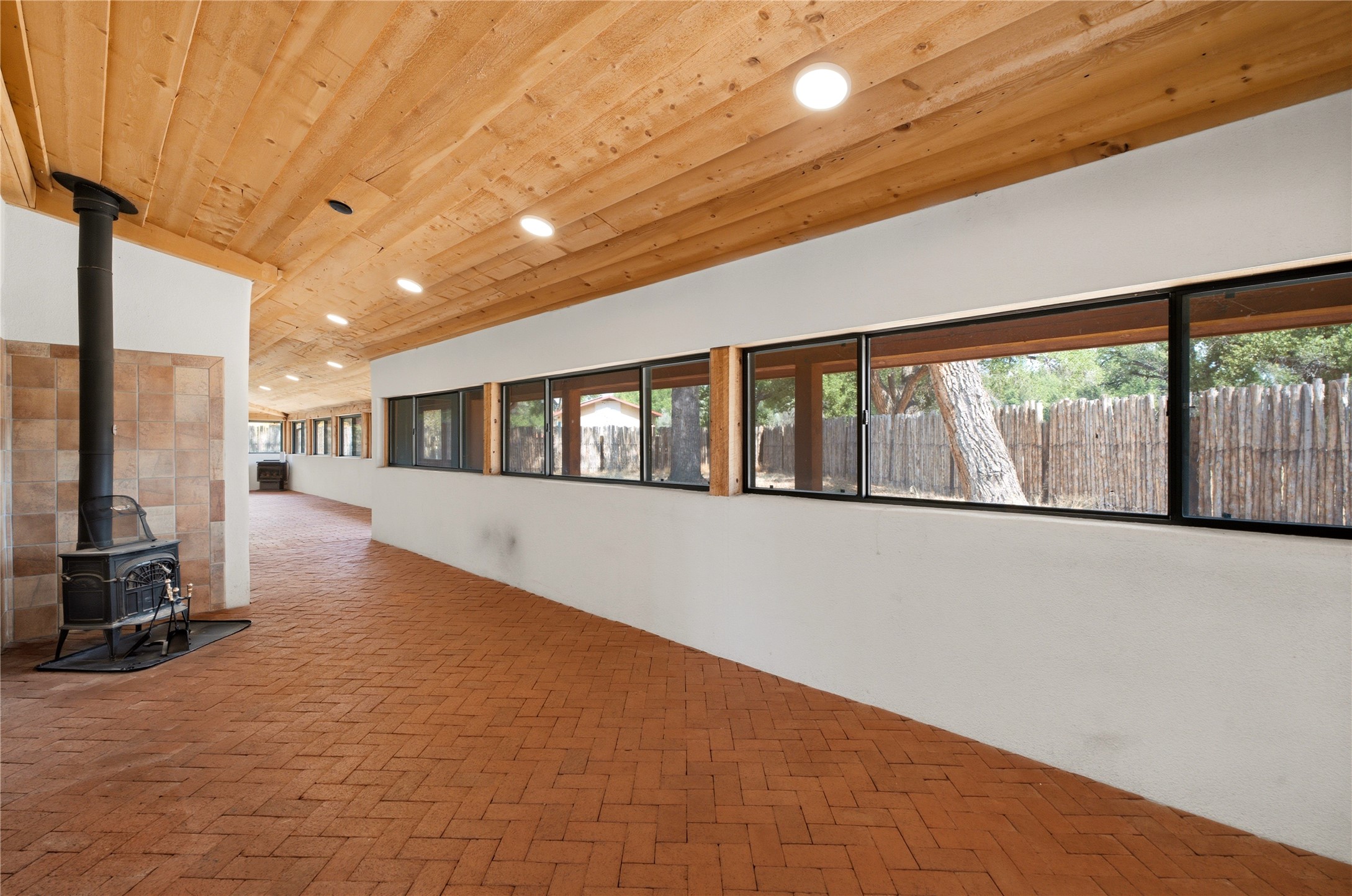  156 Catherine Lane - 物件實景