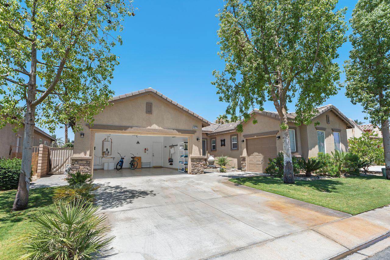 Indio, California, 92201, United States, 4 Bedrooms Bedrooms, ,3 BathroomsBathrooms,Residential,For Sale,1925856