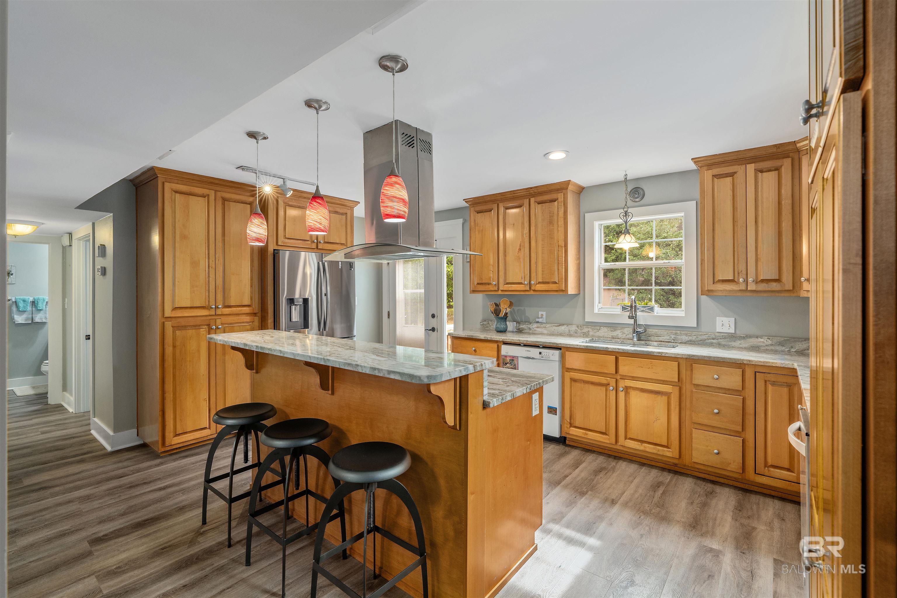 Fairhope, Alabama, 36532, United States, 5 Bedrooms Bedrooms, ,4 BathroomsBathrooms,Residential,For Sale,1827479