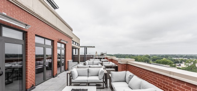 Carmel, Indiana, 46032, United States, 3 Bedrooms Bedrooms, ,4 BathroomsBathrooms,Residential,For Sale,2000560