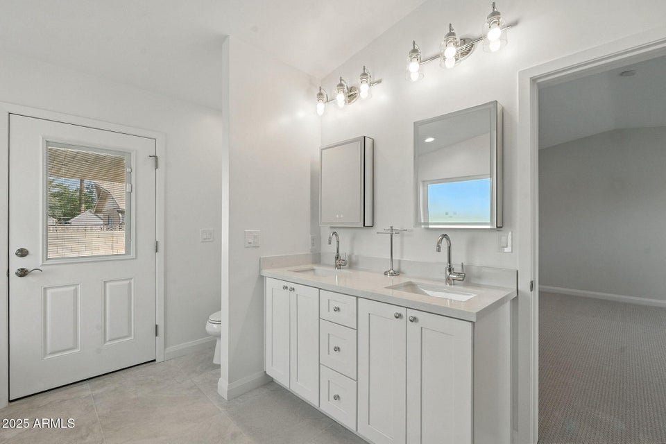 Phoenix, Arizona, 85008, United States, 4 Bedrooms Bedrooms, ,2 BathroomsBathrooms,Residential,For Sale,1974432