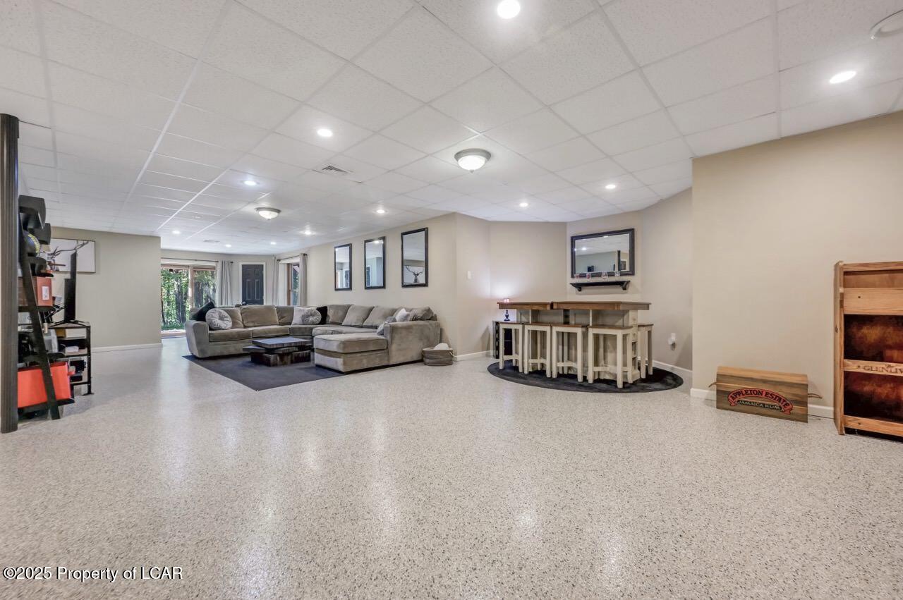 Mountain Top, Pennsylvania, 18707, United States, 4 Bedrooms Bedrooms, ,5 BathroomsBathrooms,Residential,For Sale,1944925
