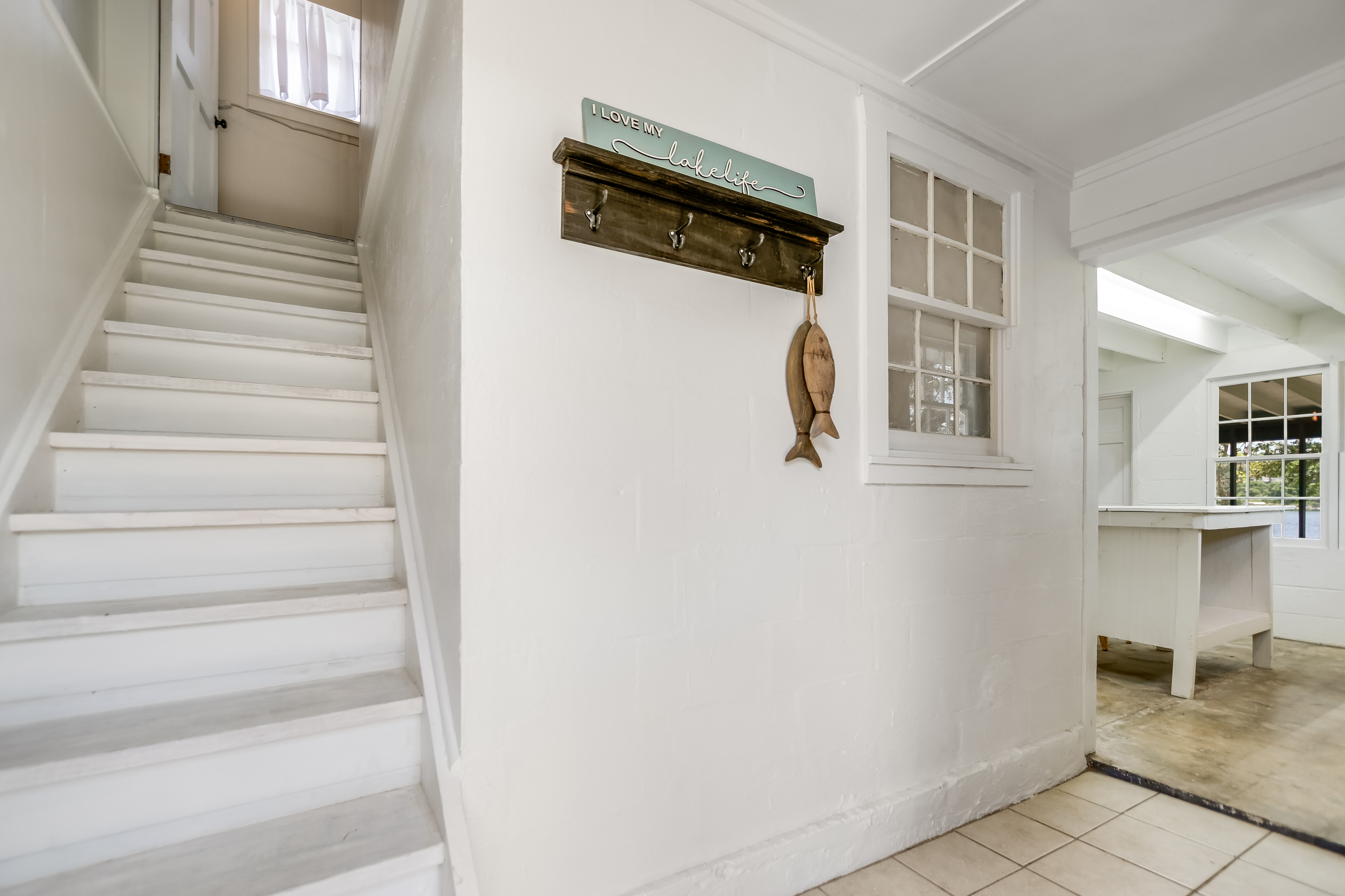  JUST LISTED - Charming lakefront retreat on Lake Travis - 物件實景