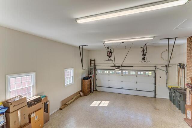 Medinah, Illinois, 60157, United States, 4 Bedrooms Bedrooms, ,4 BathroomsBathrooms,Residential,For Sale,1975518