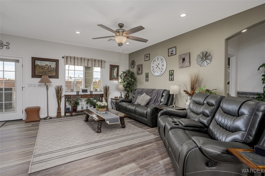 Bullhead City, Arizona, 86442, United States, 2 Bedrooms Bedrooms, ,Residential,For Sale,1912692
