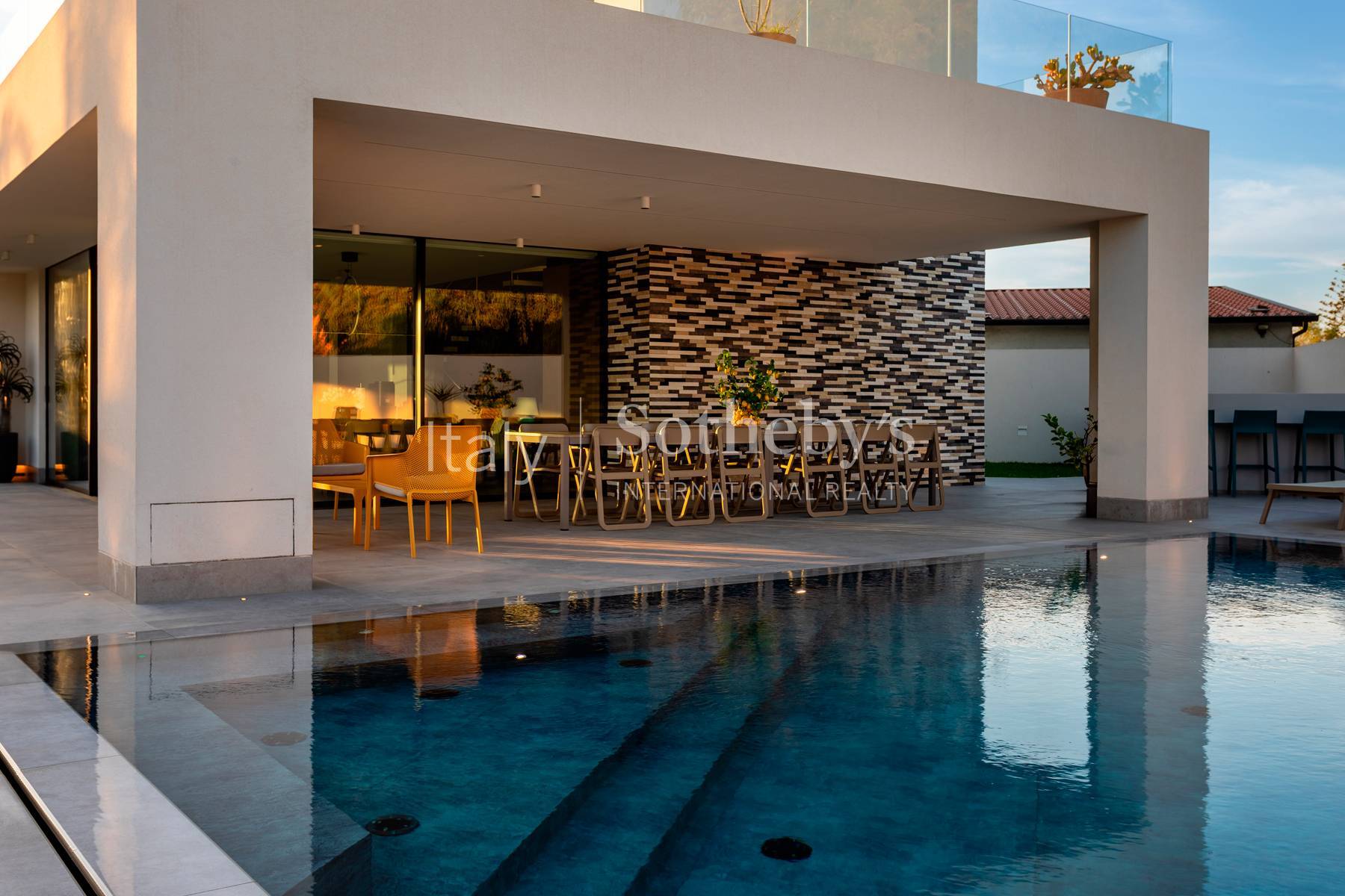  Modern design villa facing the sea - 物件實景