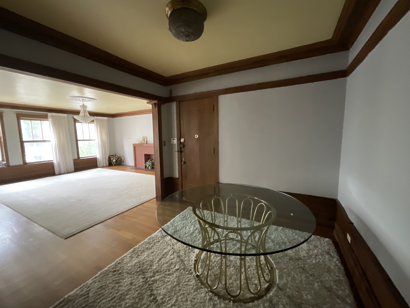 Chicago, Illinois, 60615, United States, 5 Bedrooms Bedrooms, ,3 BathroomsBathrooms,Residential,For Sale,1961563