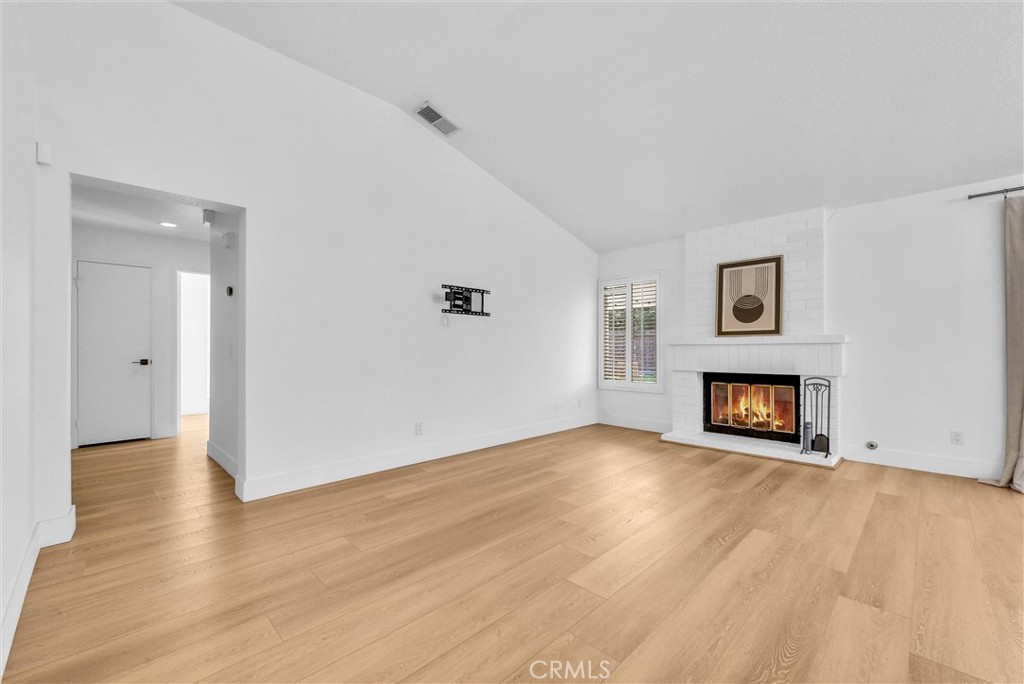 Moreno Valley, California, 92557, United States, 3 Bedrooms Bedrooms, ,2 BathroomsBathrooms,Residential,For Sale,1996504