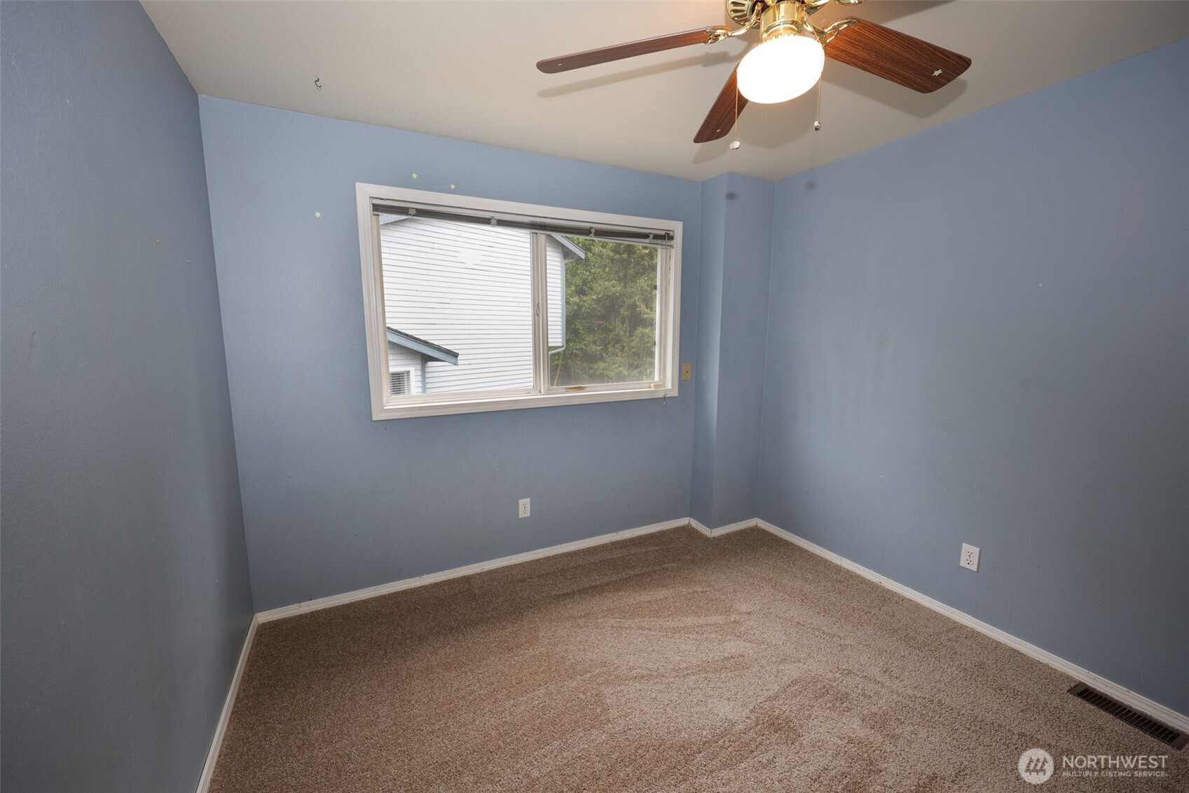 Auburn, Washington, 98092, United States, 4 Bedrooms Bedrooms, ,2 BathroomsBathrooms,Residential,For Sale,1893613