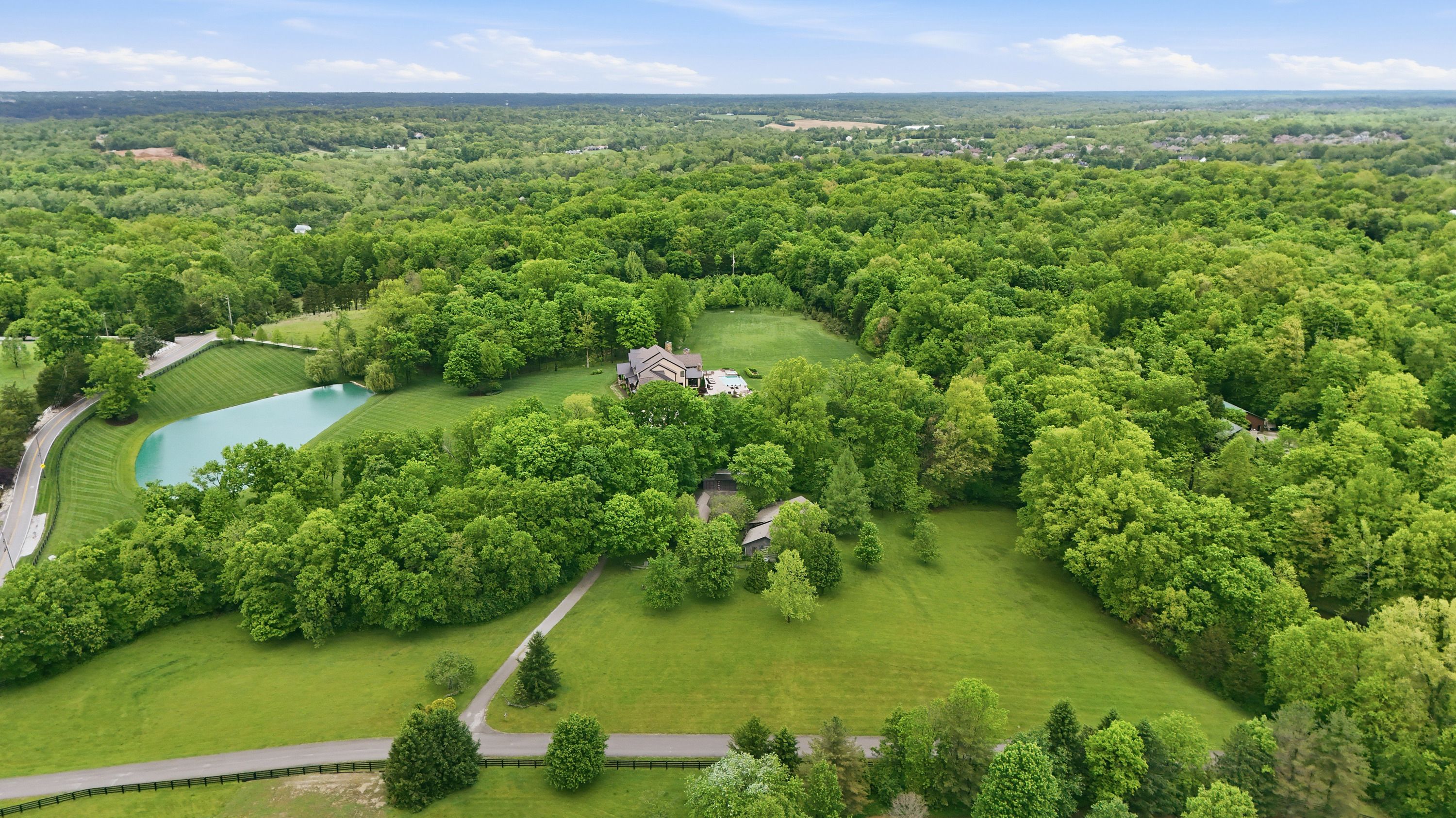  16900 Homestead Trce, Fisherville, KY 40023 - 物件實景