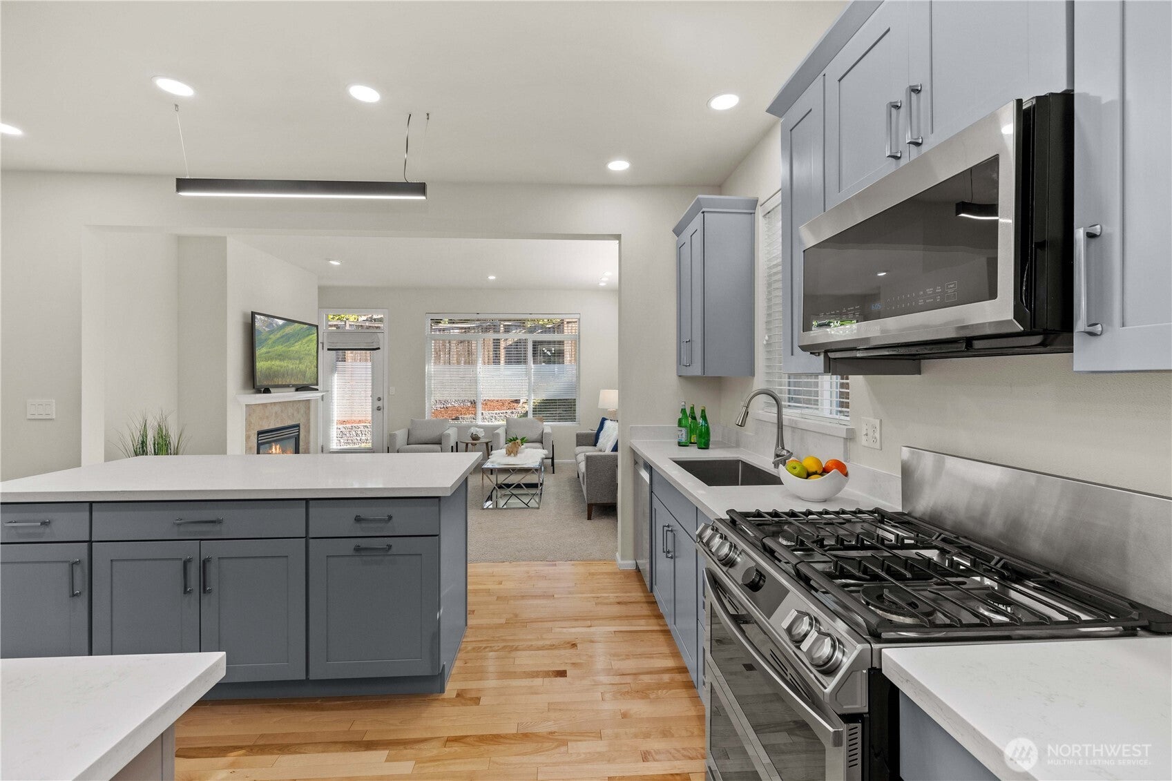 Snohomish, Washington, 98296, United States, 3 Bedrooms Bedrooms, ,3 BathroomsBathrooms,Residential,For Sale,1900545