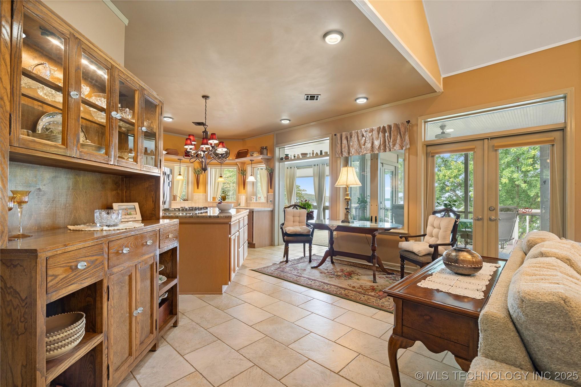 Hulbert, Oklahoma, 74441, United States, 3 Bedrooms Bedrooms, ,2 BathroomsBathrooms,Residential,For Sale,1920796