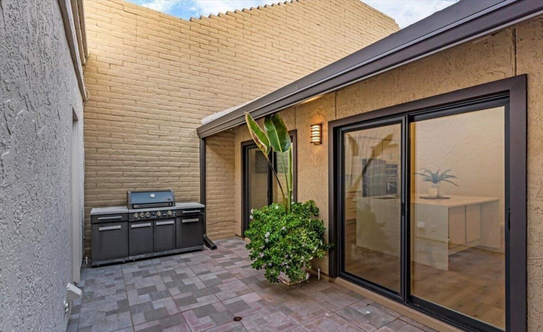  5833 N Placita Del Baron¦Tucson, AZ - 物件實景
