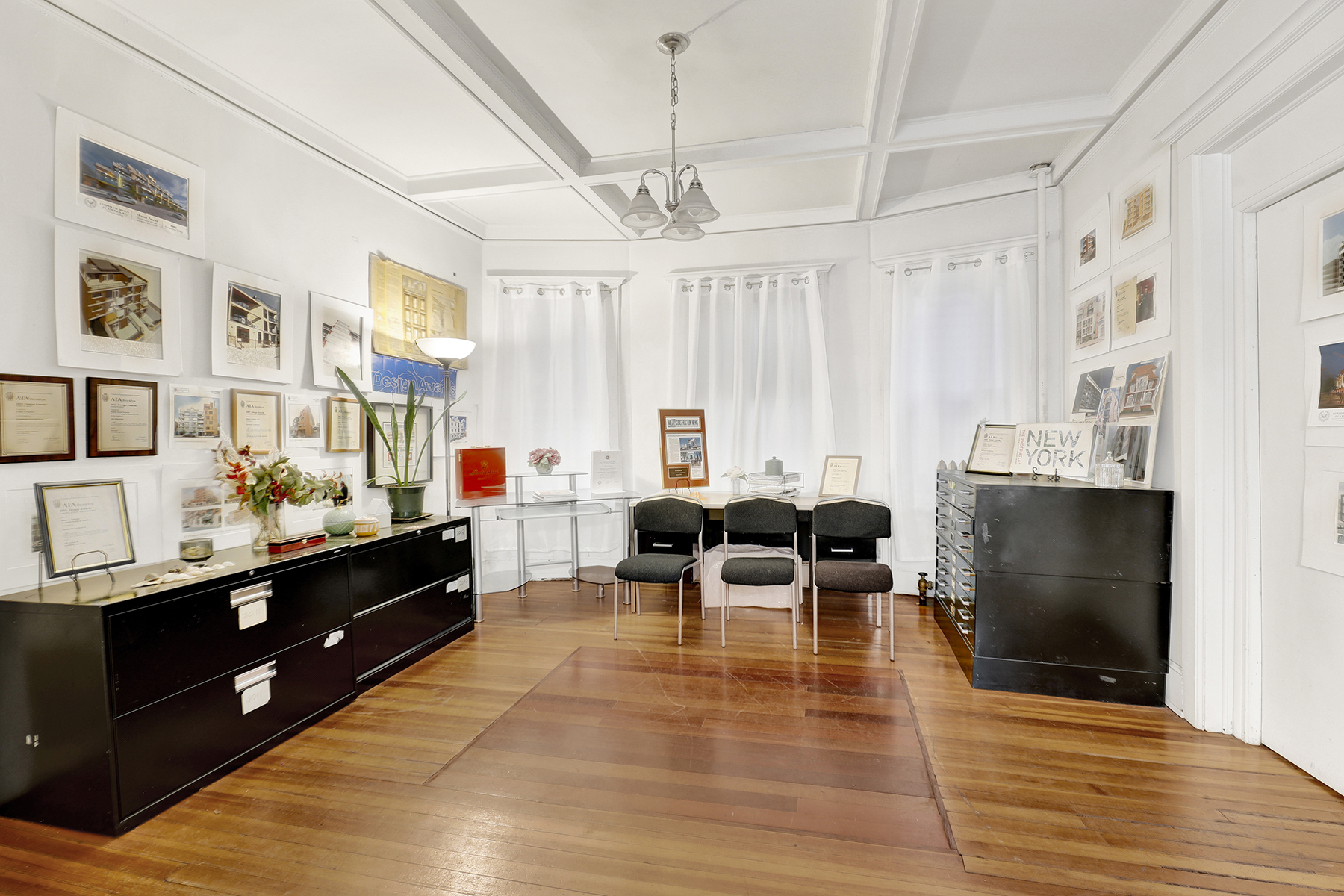 Brooklyn, New York, 11235, United States, 10 Bedrooms Bedrooms, ,4 BathroomsBathrooms,Residential,For Sale,1975814