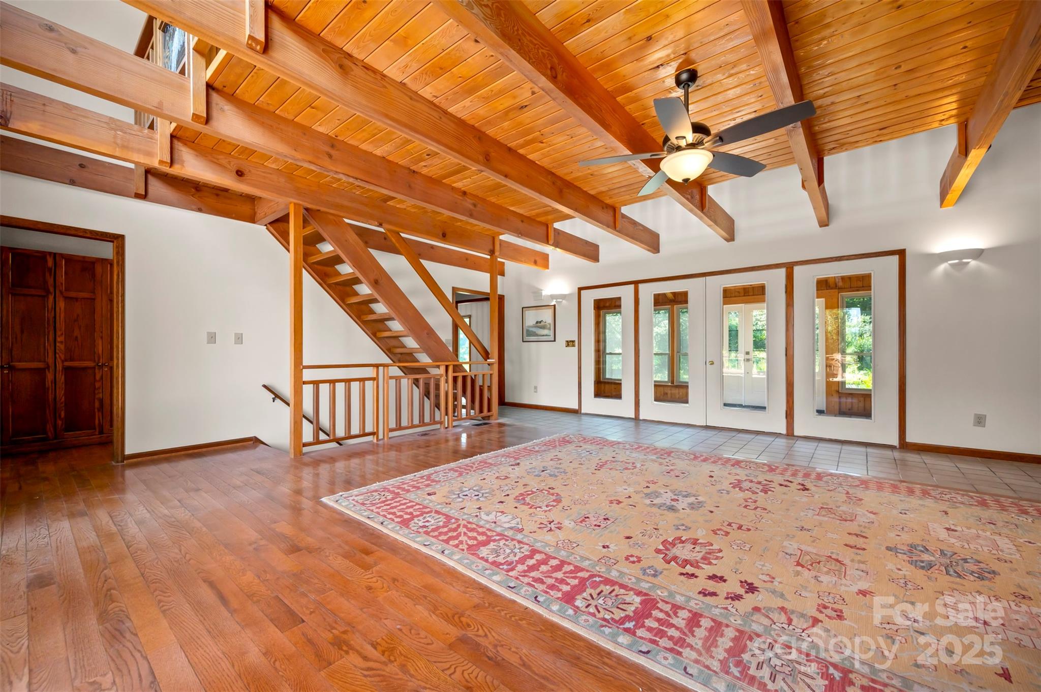 Horse Shoe, North Carolina, 28742, United States, 6 Bedrooms Bedrooms, ,6 BathroomsBathrooms,Residential,For Sale,1927207