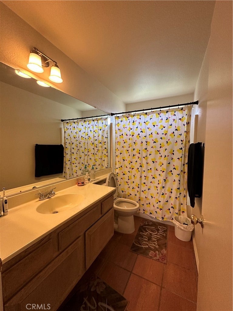 Palmdale, California, 93550, United States, 4 Bedrooms Bedrooms, ,2 BathroomsBathrooms,Residential,For Sale,2005550