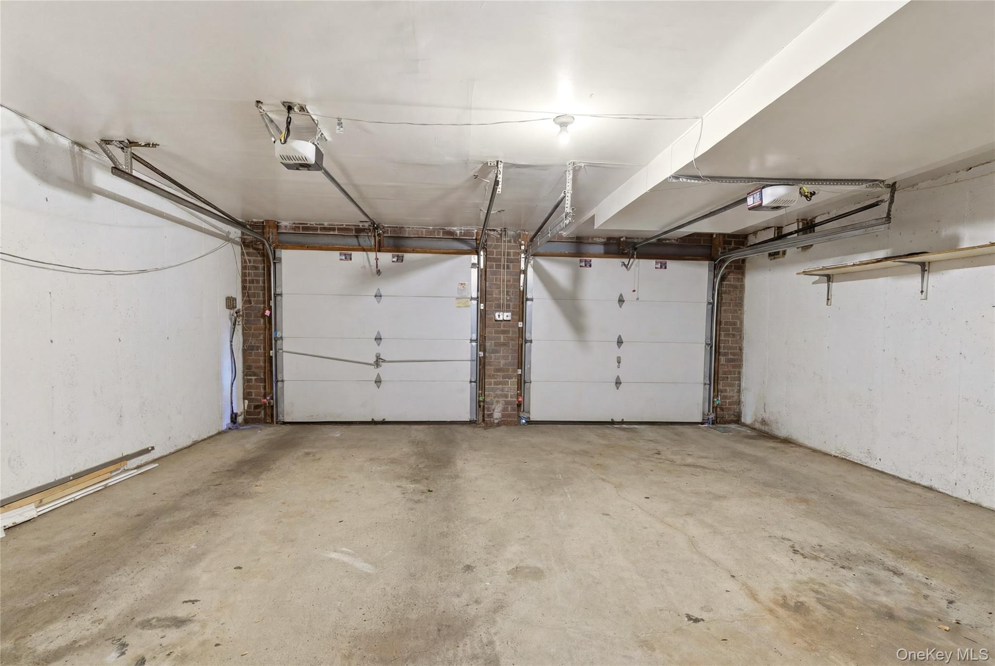  16306 71st Avenue, Fresh Meadows, NY, 11365 - 物件實景