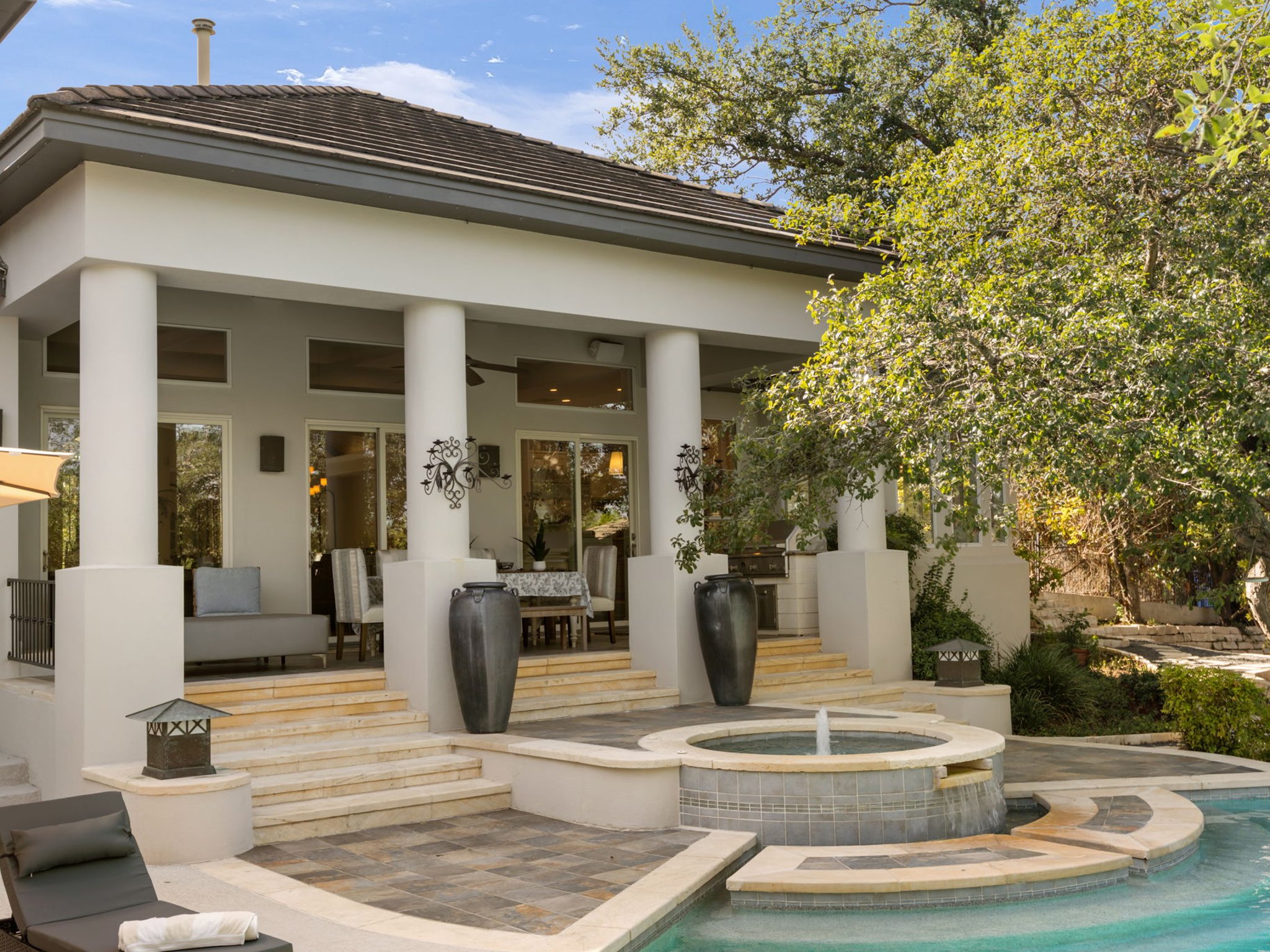  Private 2+ Acre Barton Creek Estate with Hill Country Views, Pool & Guest House - 物件實景