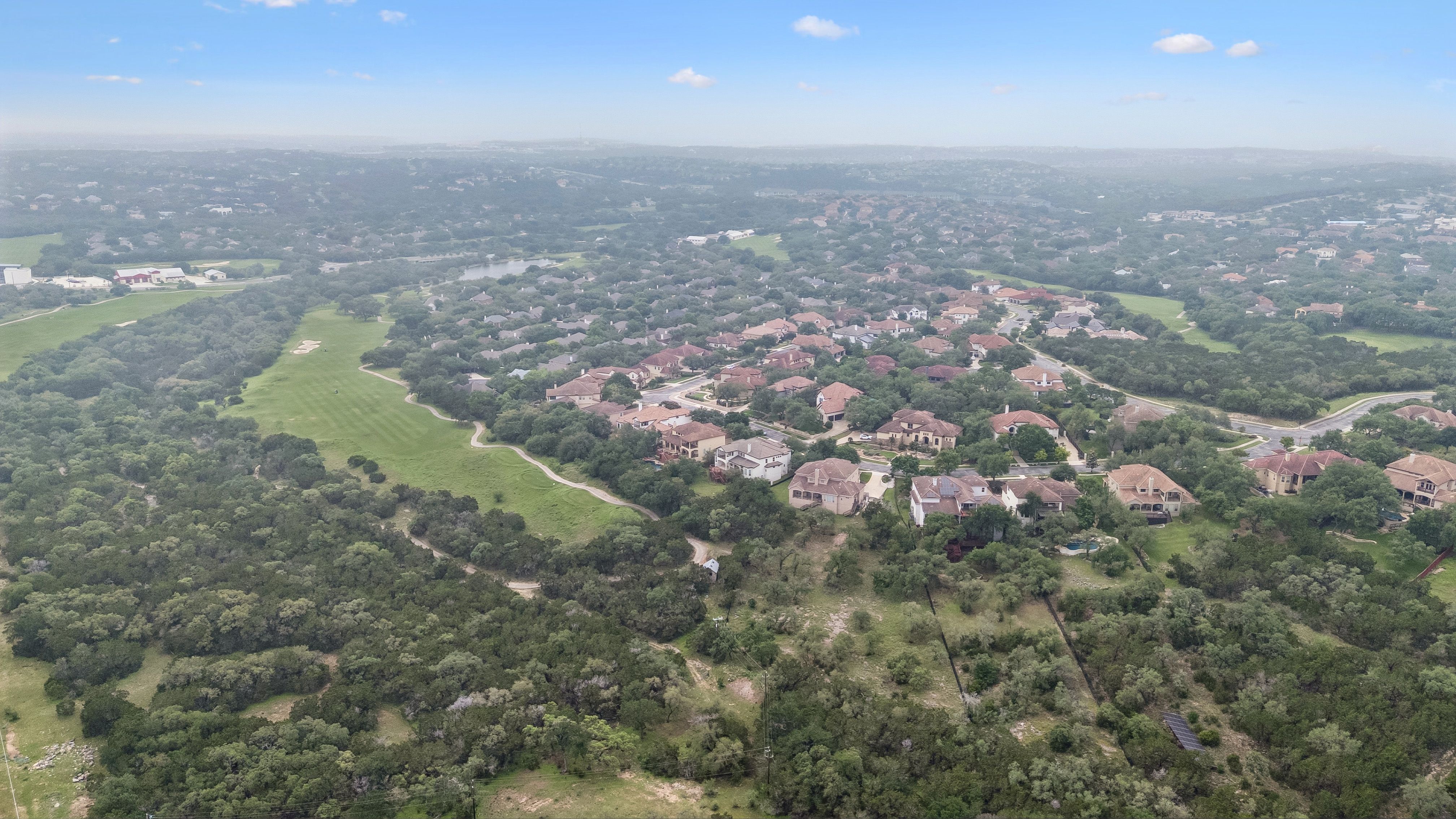  Resort-Style Living on the Fairway - 物件實景