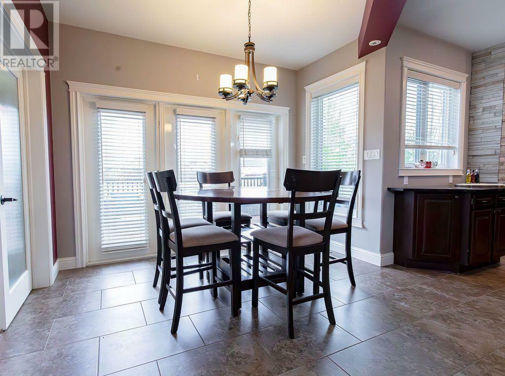 WAINWRIGHT, Alberta, T9W 0A6, CA, 4 Bedrooms Bedrooms, ,5 BathroomsBathrooms,Residential,For Sale,1838525