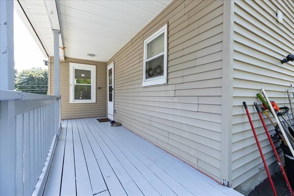Lowell, Massachusetts, 01854, United States, 3 Bedrooms Bedrooms, ,2 BathroomsBathrooms,Residential,For Sale,1918371