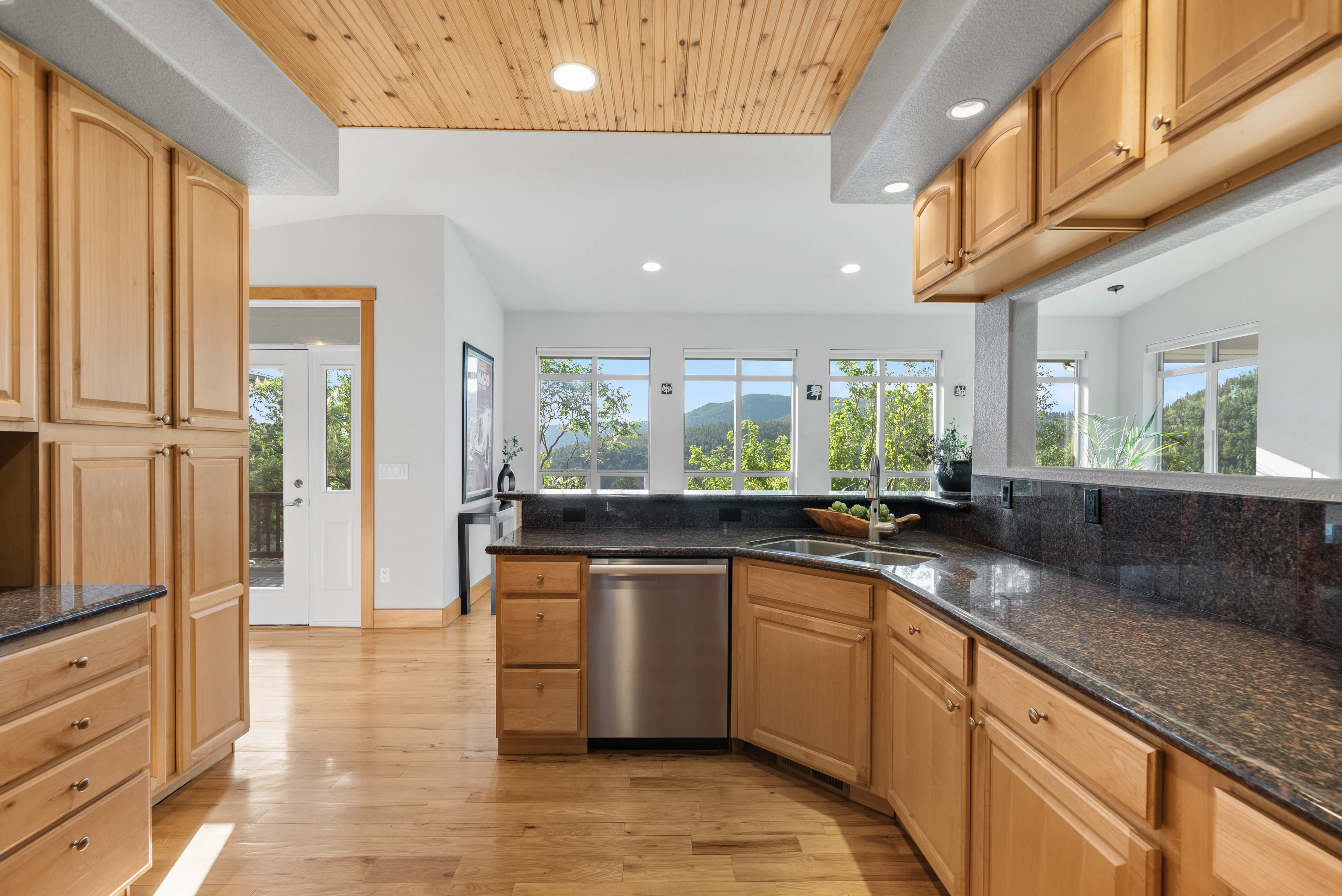  131 Hurricane Hill Dr, Nederland, CO, 80466 - 物件實景