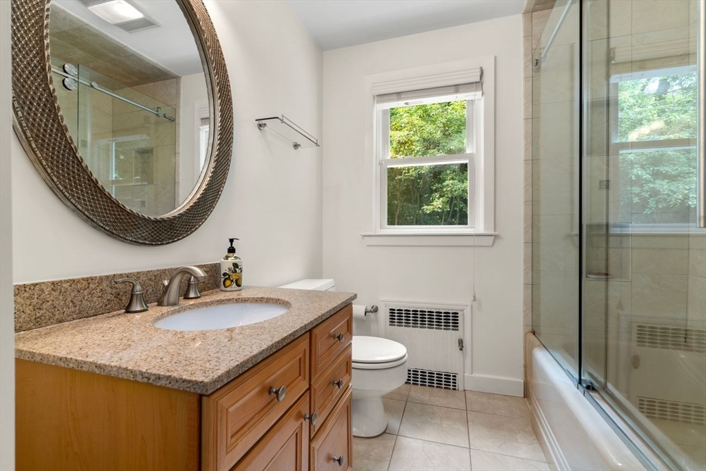 Chelmsford, Massachusetts, 01824, United States, 3 Bedrooms Bedrooms, ,2 BathroomsBathrooms,Residential,For Sale,1927111