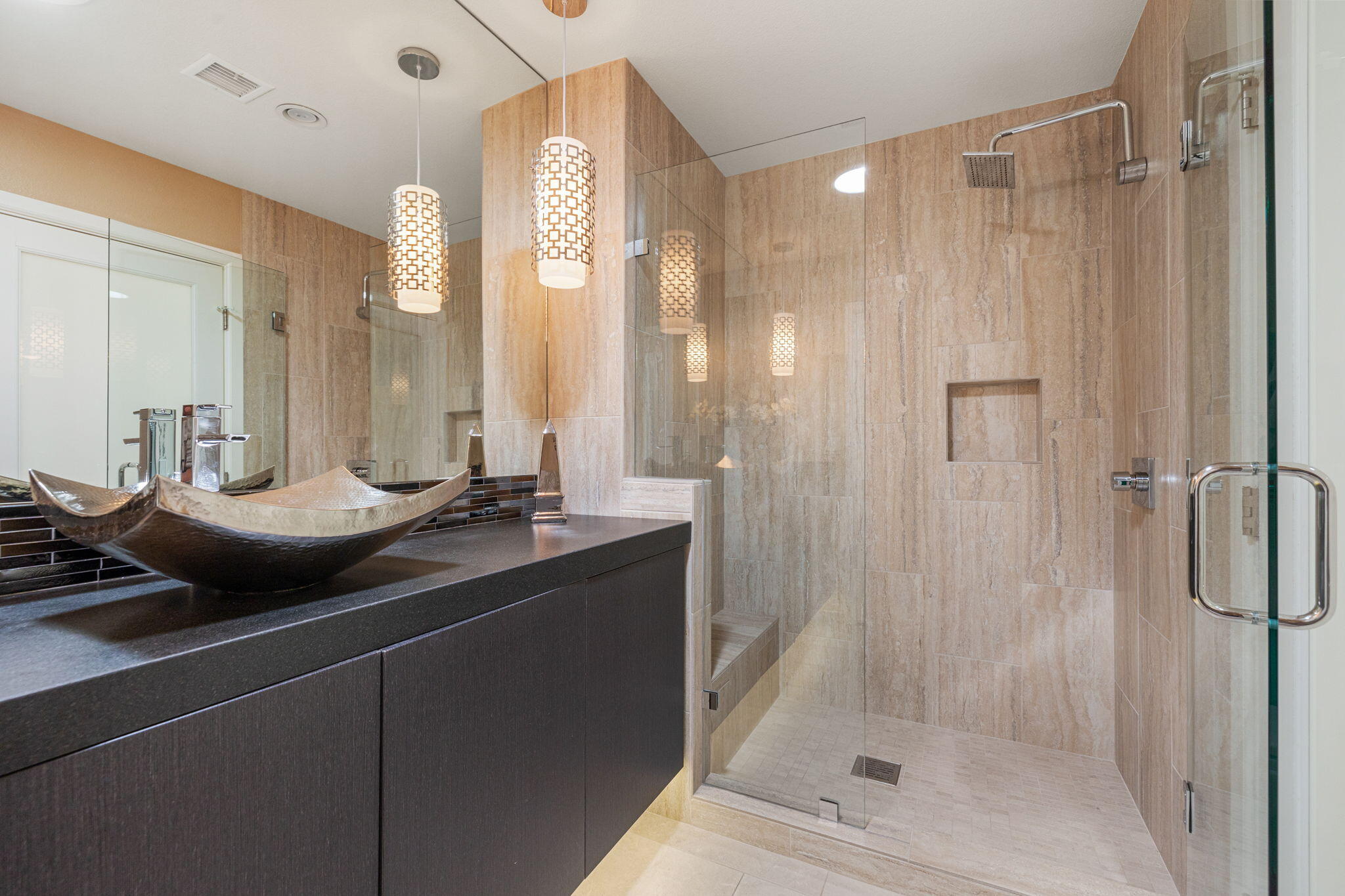 Palm Desert, California, 92211, United States, 2 Bedrooms Bedrooms, ,2 BathroomsBathrooms,Residential,For Sale,1985360