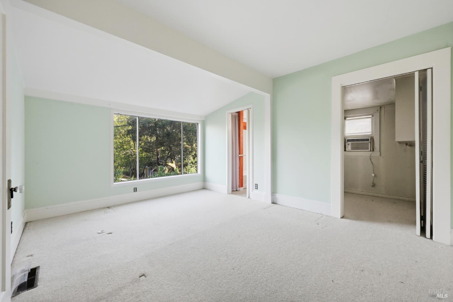 Fairfax, California, 94930, United States, 2 Bedrooms Bedrooms, ,2 BathroomsBathrooms,Residential,For Sale,1989097