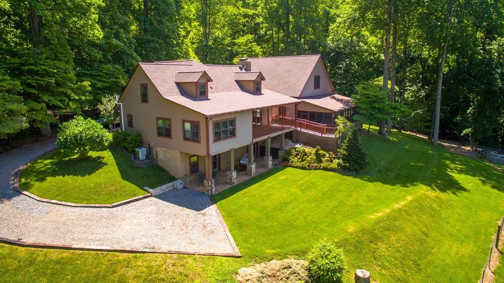 2899 Gribble Edwards Road, Hayesville, North Carolina, 28904, United States, 4 Bedrooms Bedrooms, ,5 BathroomsBathrooms,Residential,For Sale,2899 Gribble Edwards Road,1478063