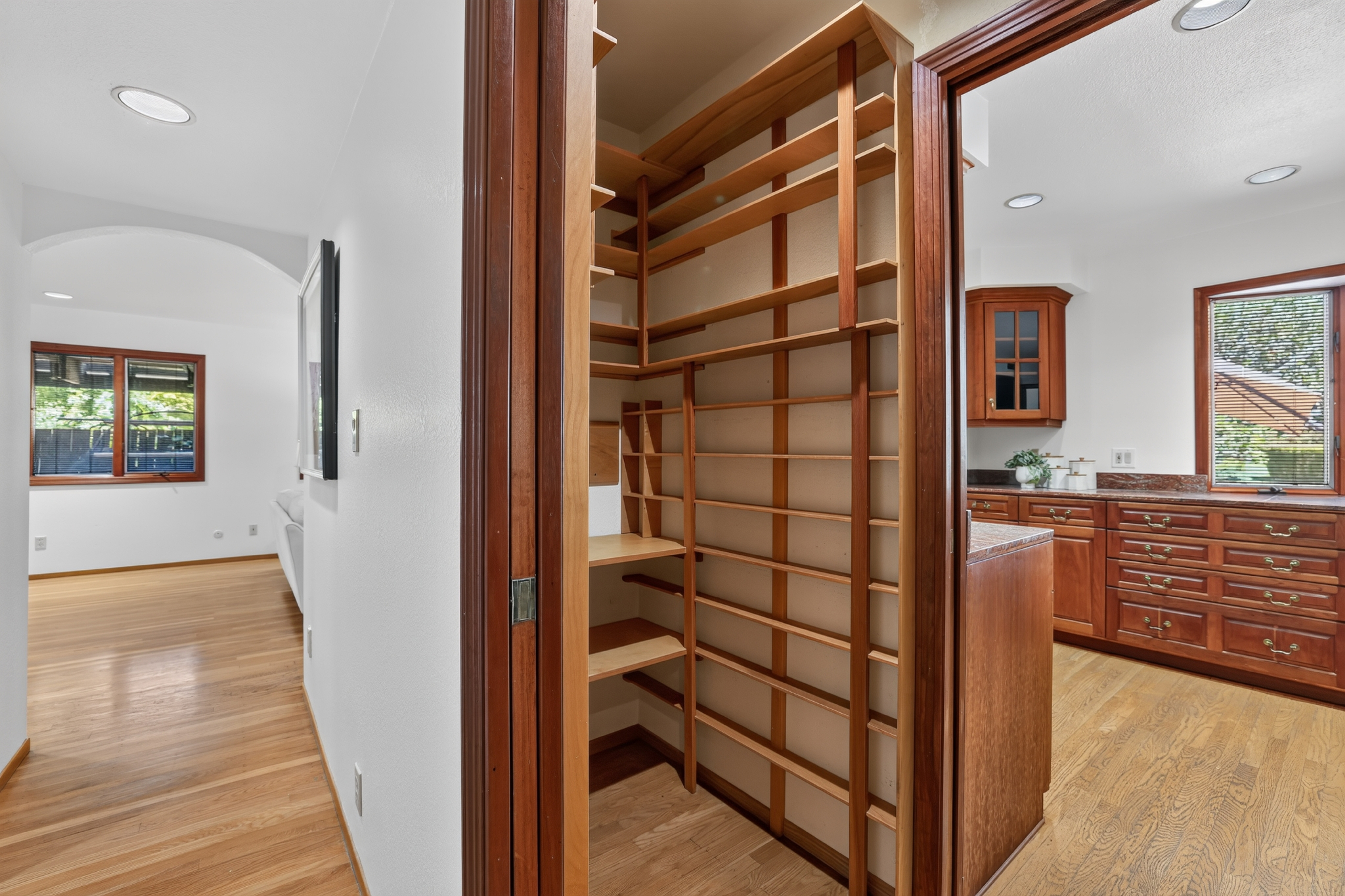  39870 Sharon Avenue, Davis, CA 95616 - 物件實景