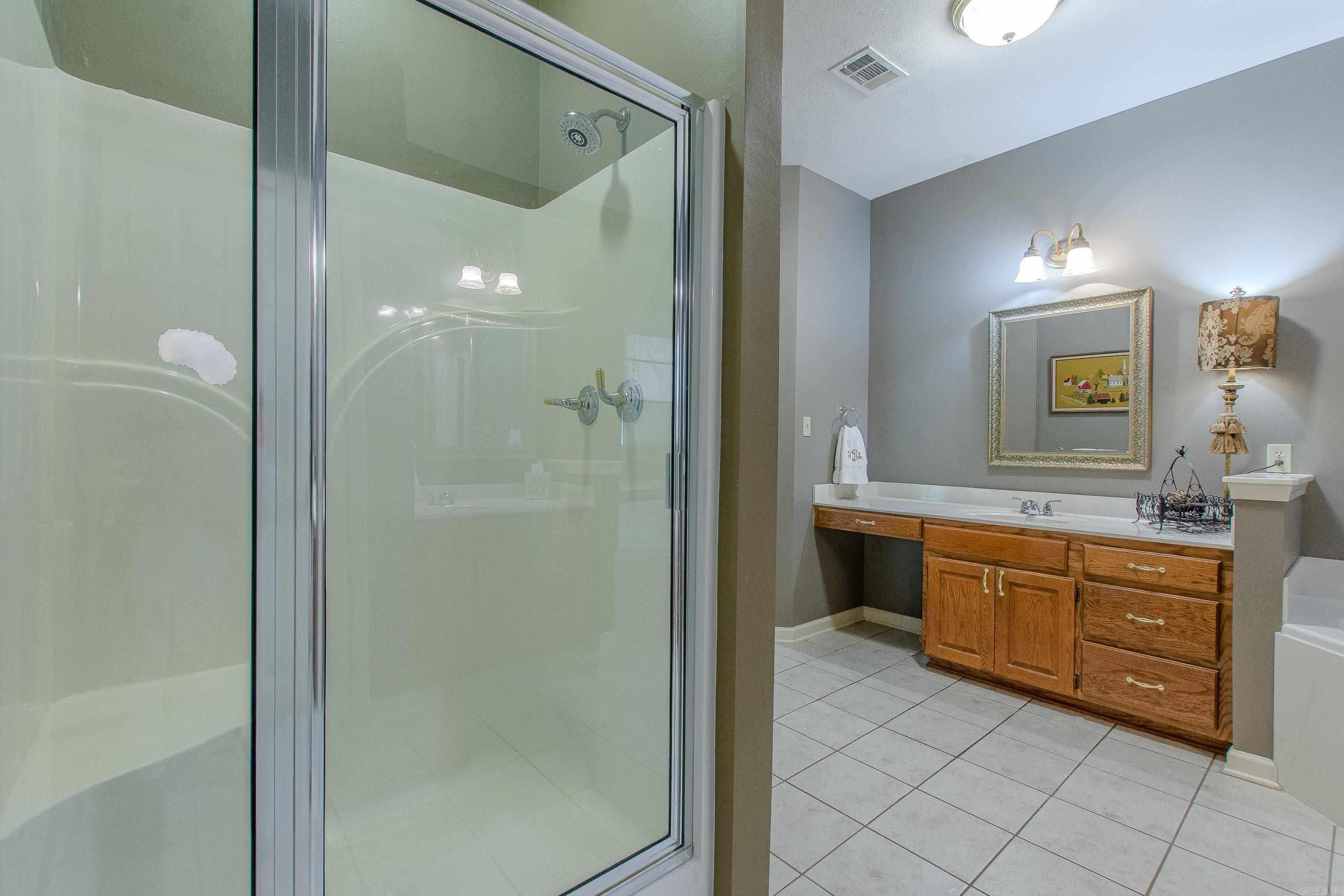 Benton, Arkansas, 72019, United States, 4 Bedrooms Bedrooms, ,4 BathroomsBathrooms,Residential,For Sale,1932840