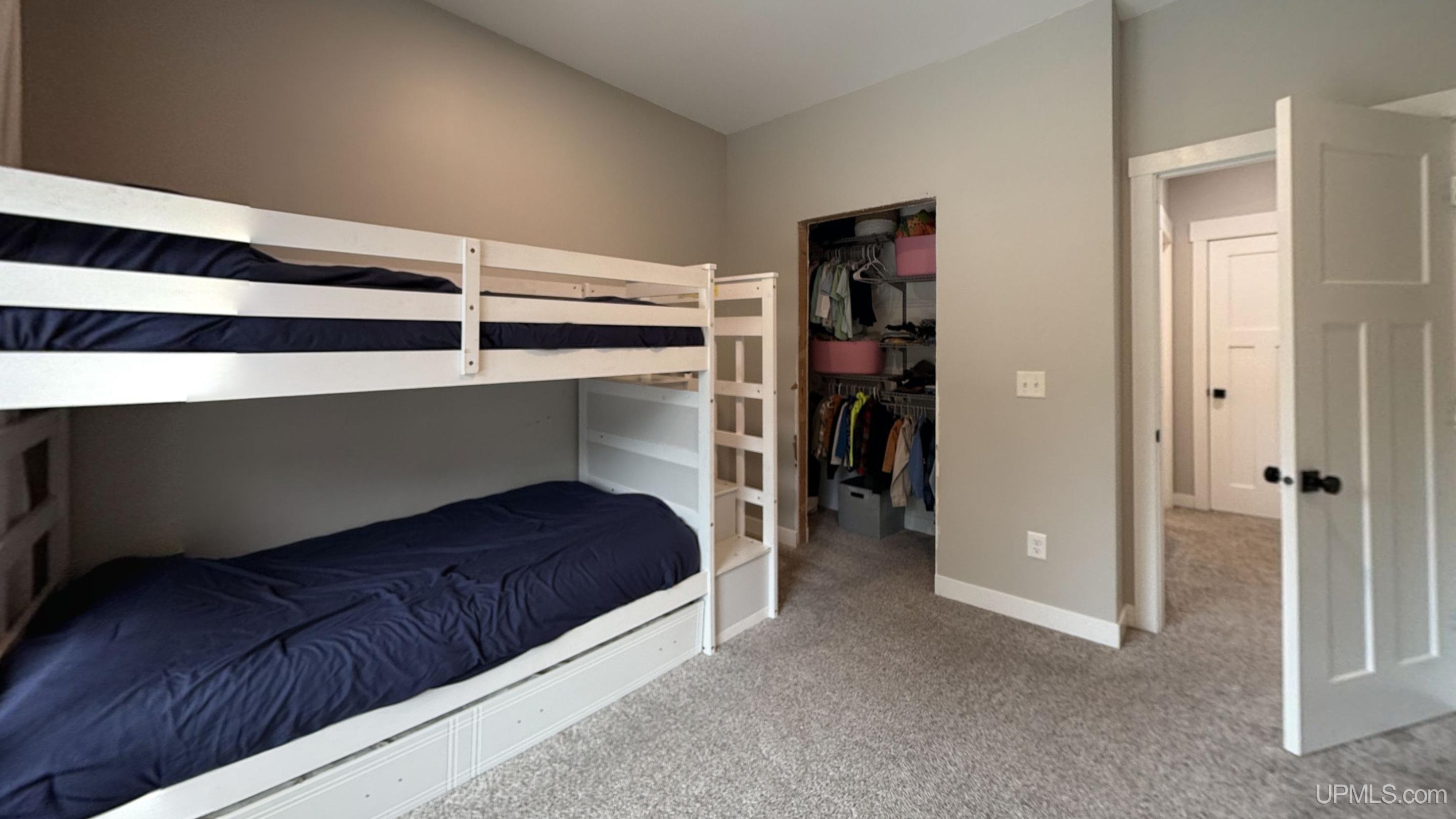 Hancock, Michigan, 49930, United States, 3 Bedrooms Bedrooms, ,3 BathroomsBathrooms,Residential,For Sale,1901071