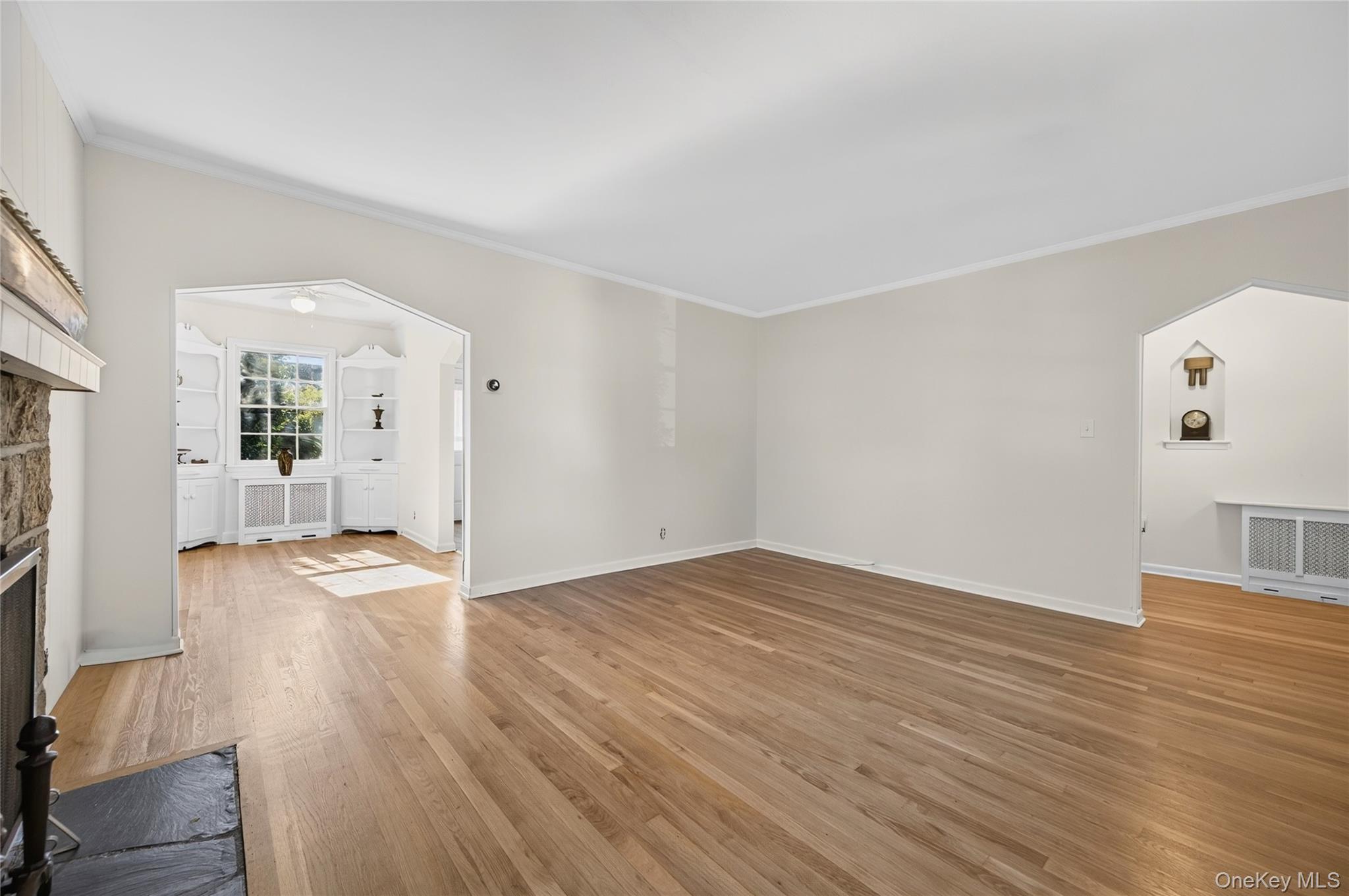  22 Dallas Avenue, New Hyde Park, NY, 11040 - 物件實景
