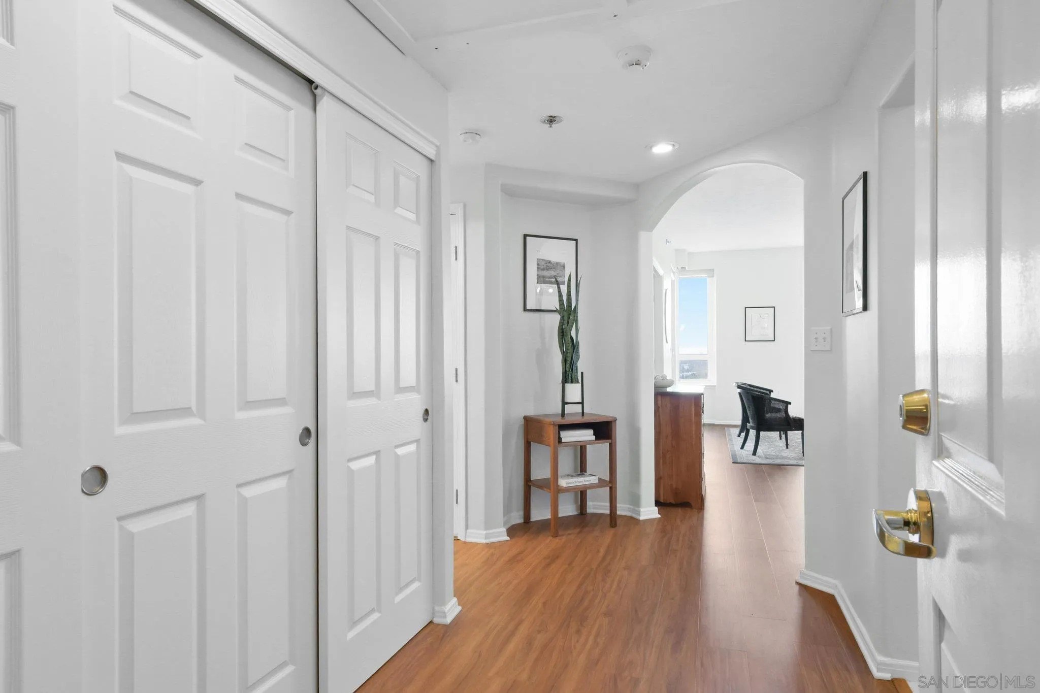 San Diego, California, 92122, United States, 2 Bedrooms Bedrooms, ,2 BathroomsBathrooms,Residential,For Sale,1972545